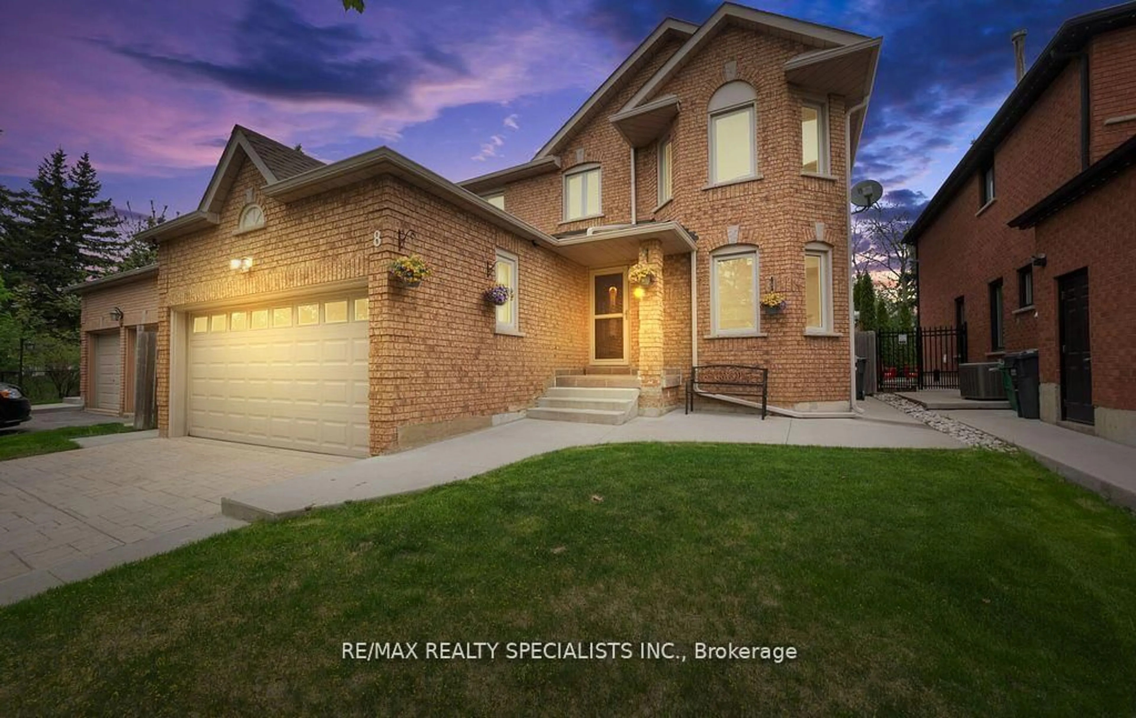 Home with brick exterior material, street for 8 Royal Valley Dr, Caledon Ontario L7C 1B4