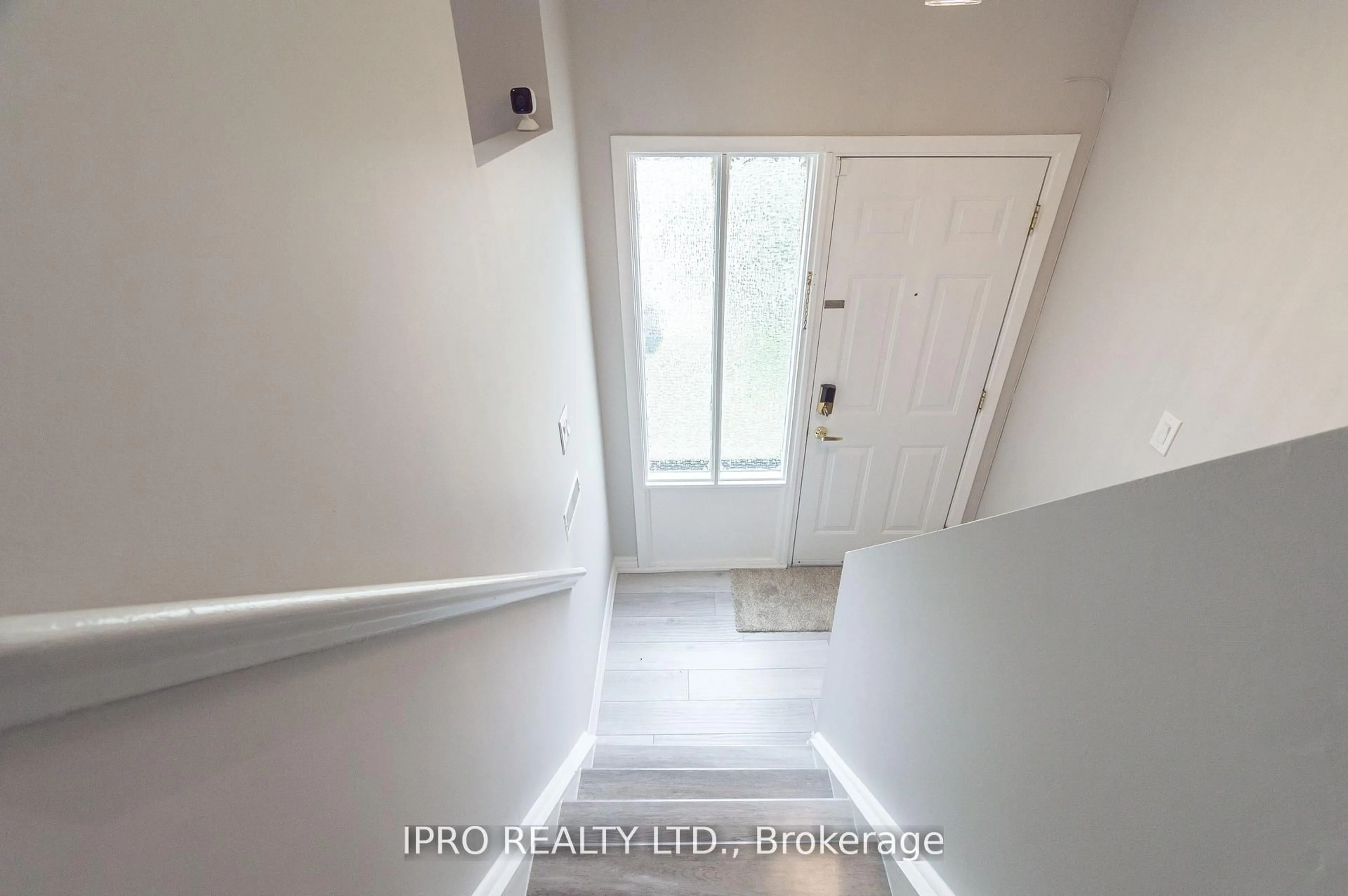 Unknown for 16 Franklin Crt, Brampton Ontario L6T 3Z1