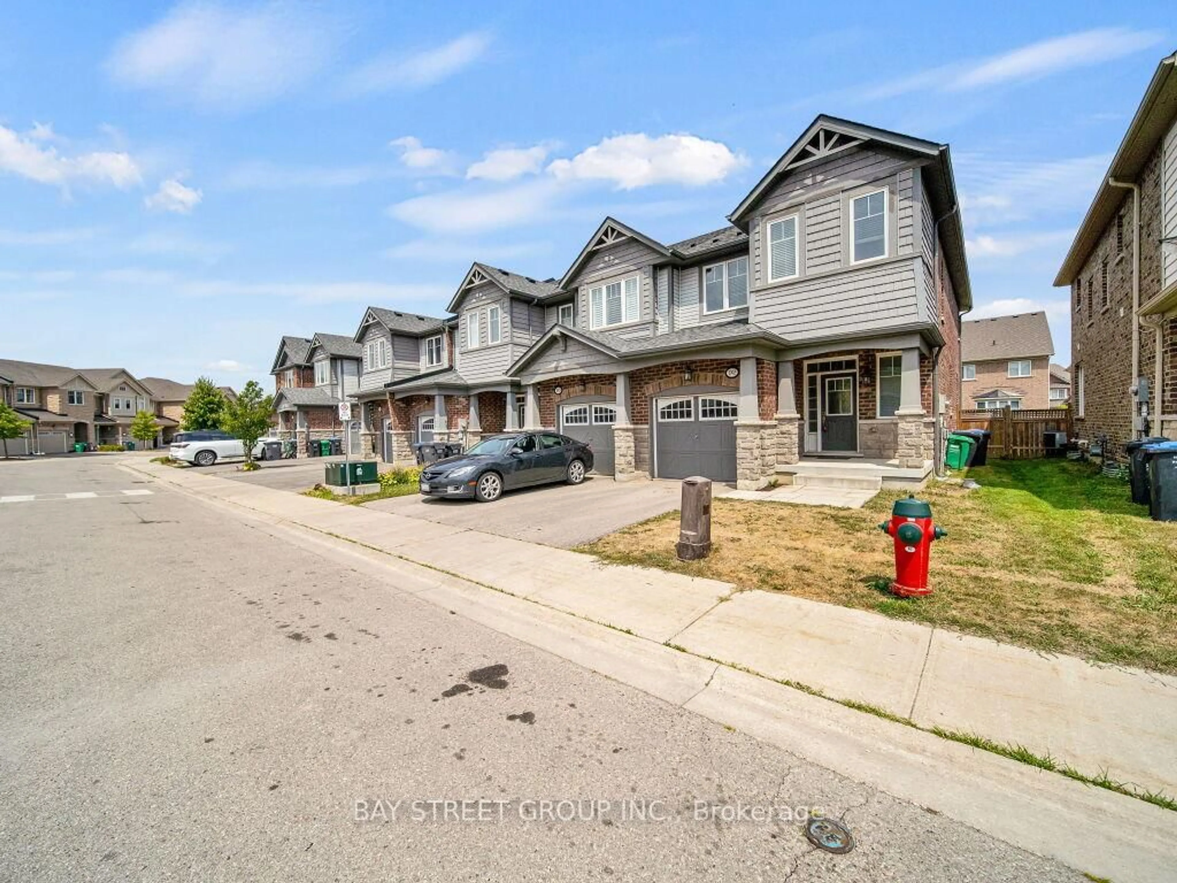 A pic from outside/outdoor area/front of a property/back of a property/a pic from drone, street for 92 Abigail Cres, Caledon Ontario L7C 4C7
