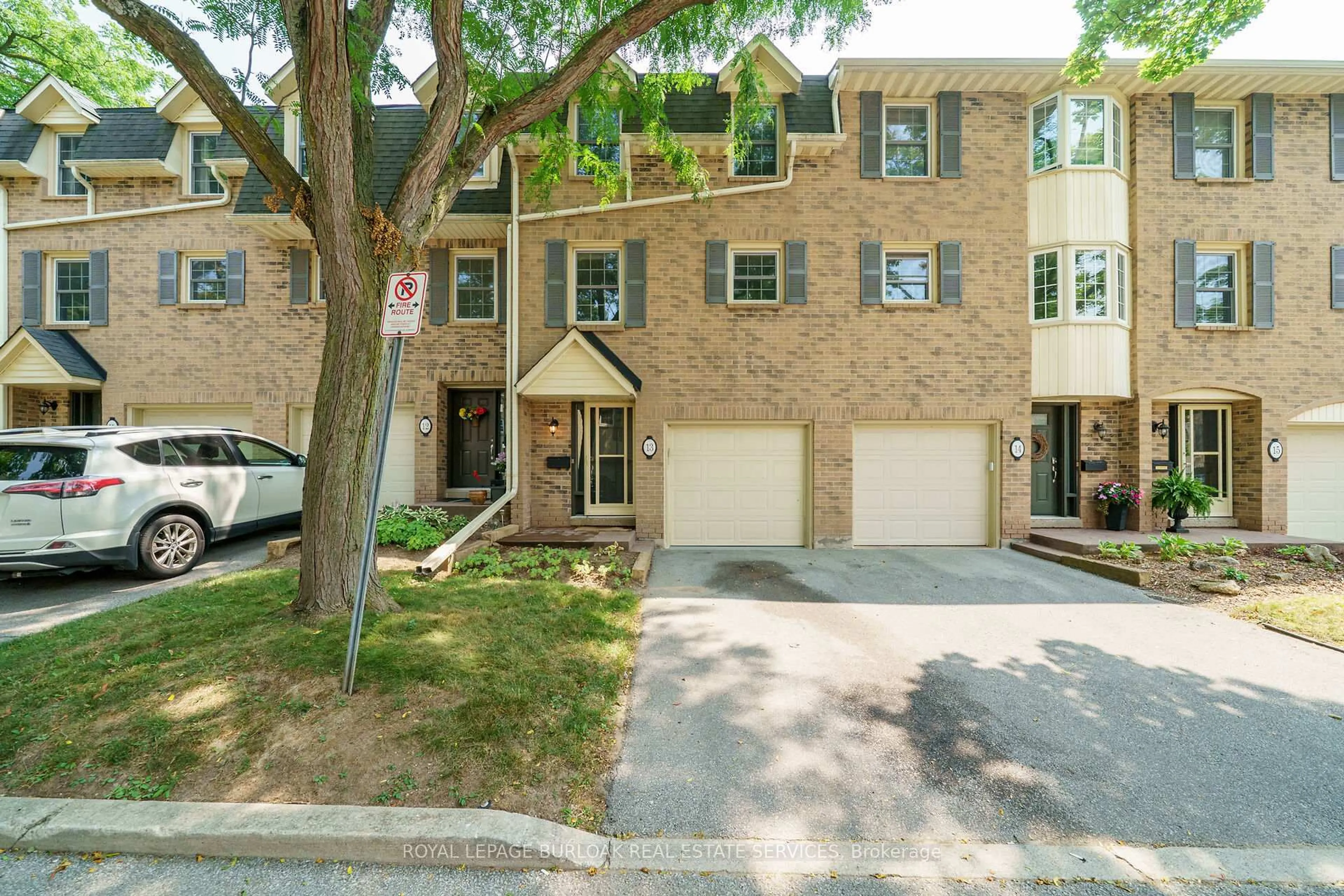 Unknown for 1351 Ontario St #13, Burlington Ontario L7S 1E9