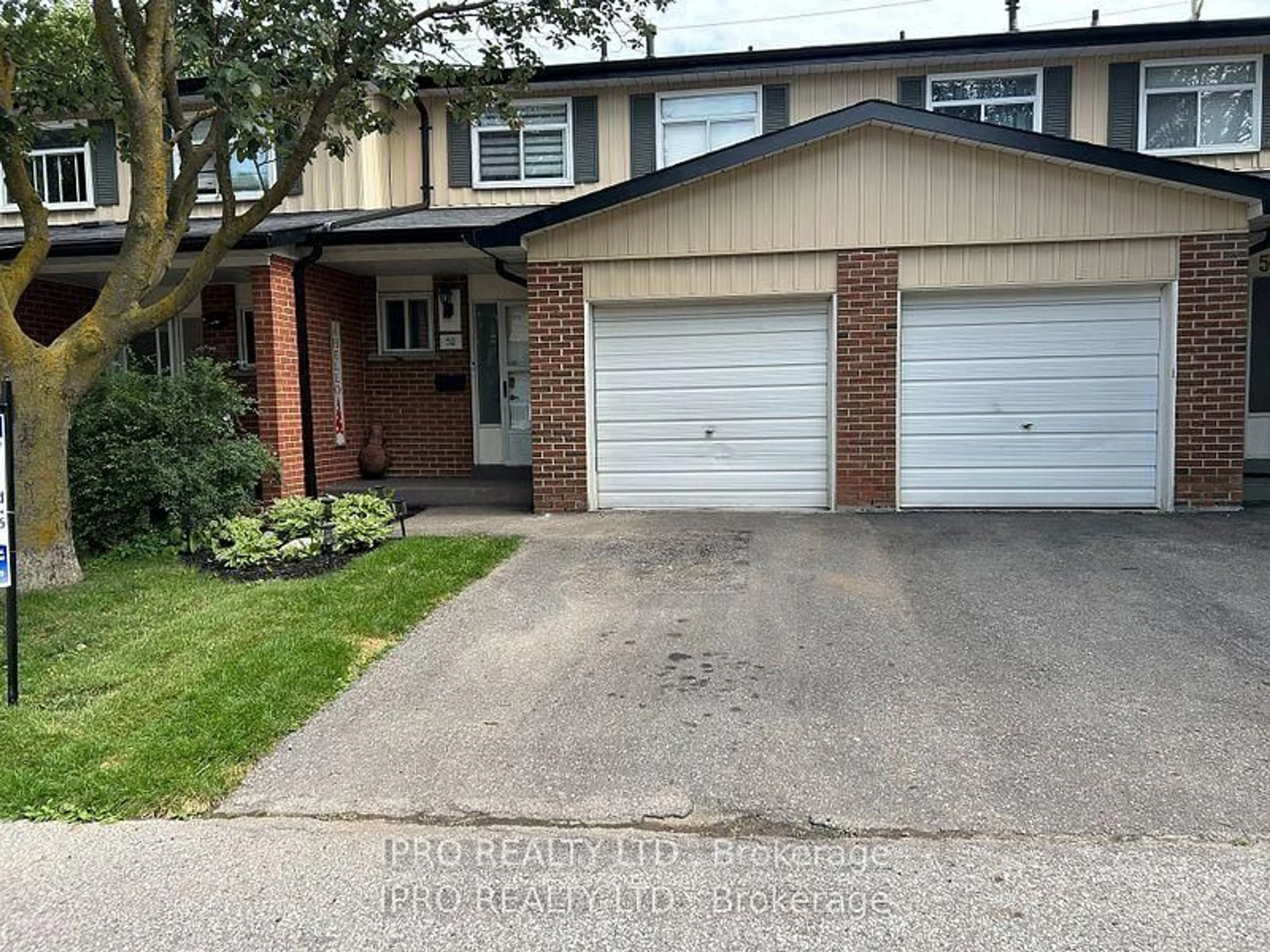 Unknown for 52 Vodden Crt, Brampton Ontario L6V 2V7