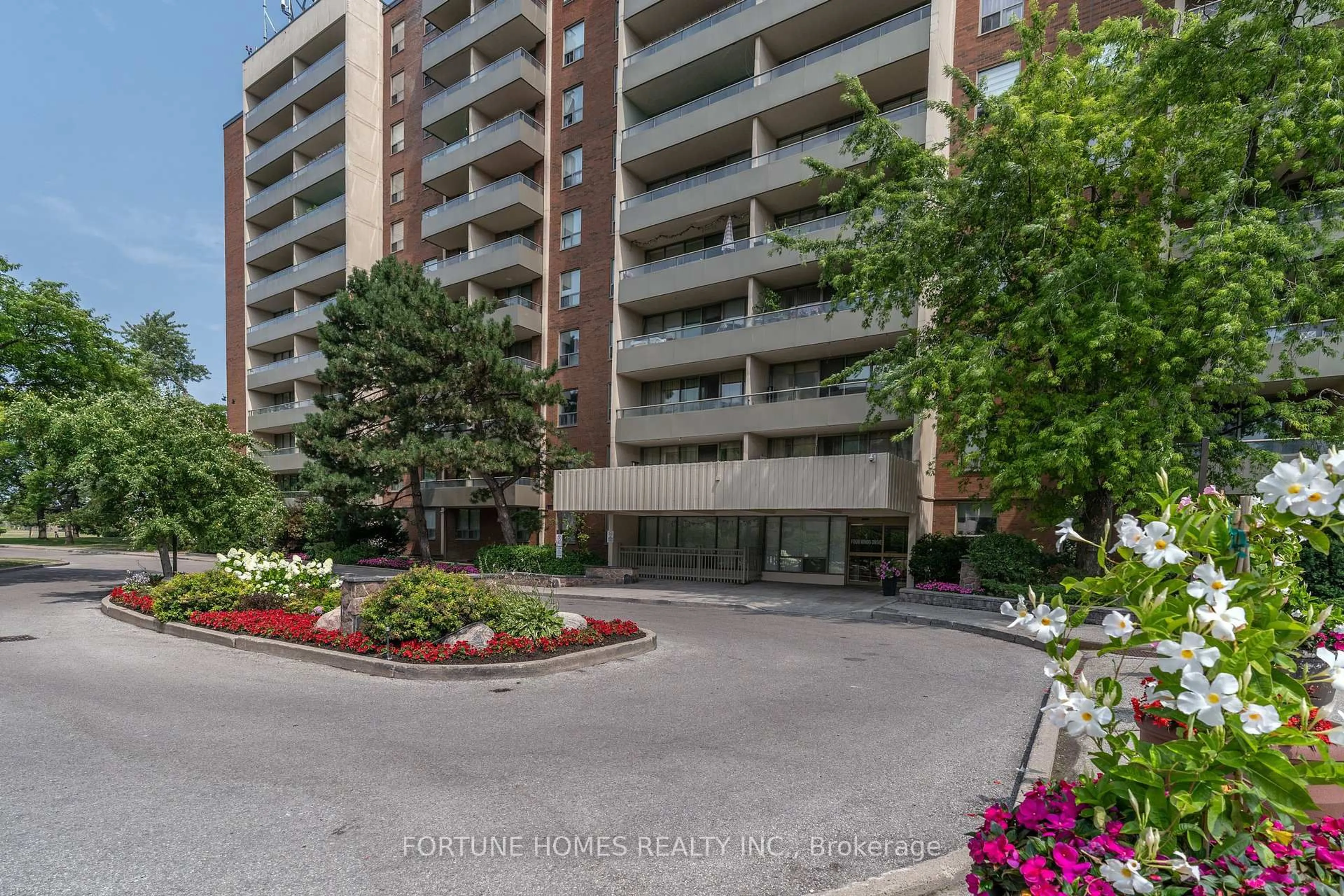 Unknown for 1 Four Winds Dr #502, Toronto Ontario M3J 2T1