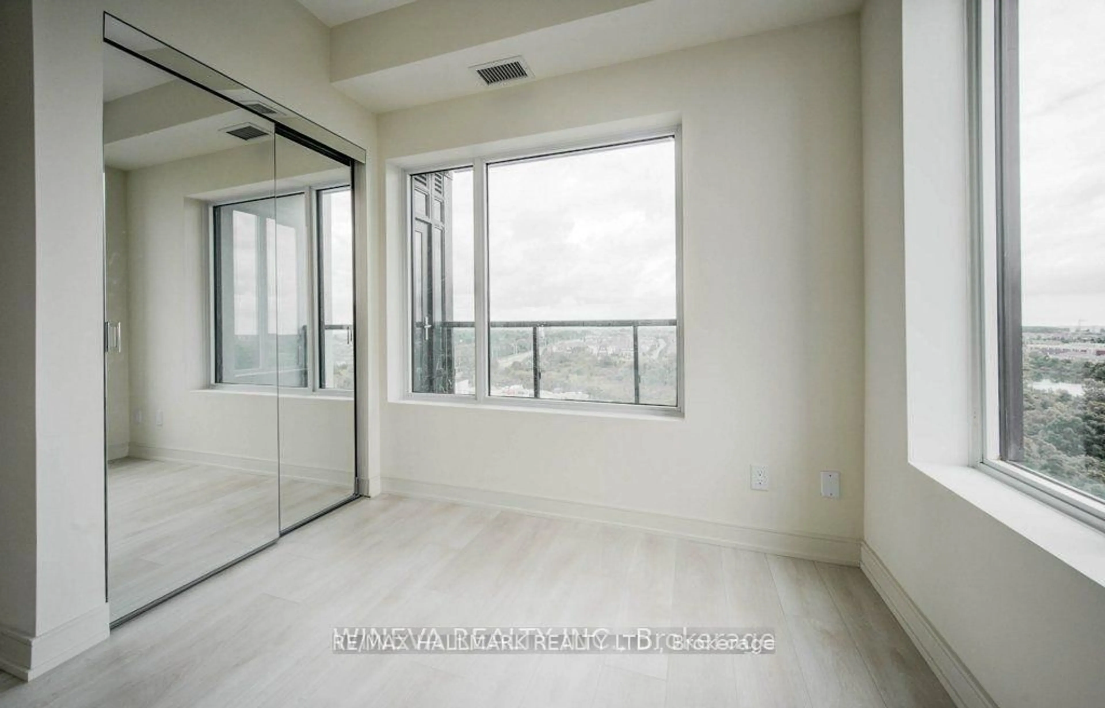 A pic of a room for 8010 Derry Rd #1002, Milton Ontario L9T 9N3
