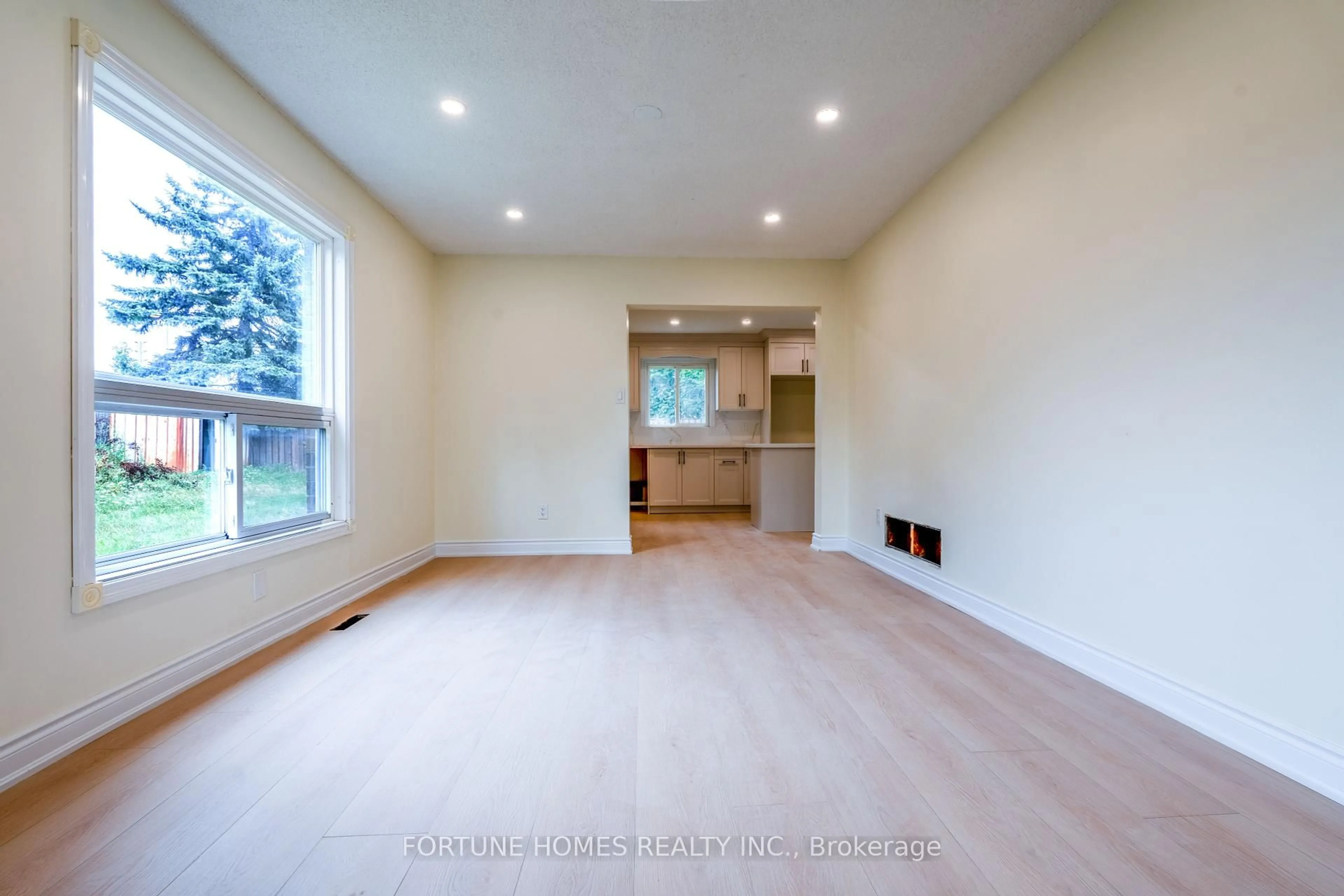 A pic of a room for 68 Nasmith St, Brampton Ontario L6S 4Z5