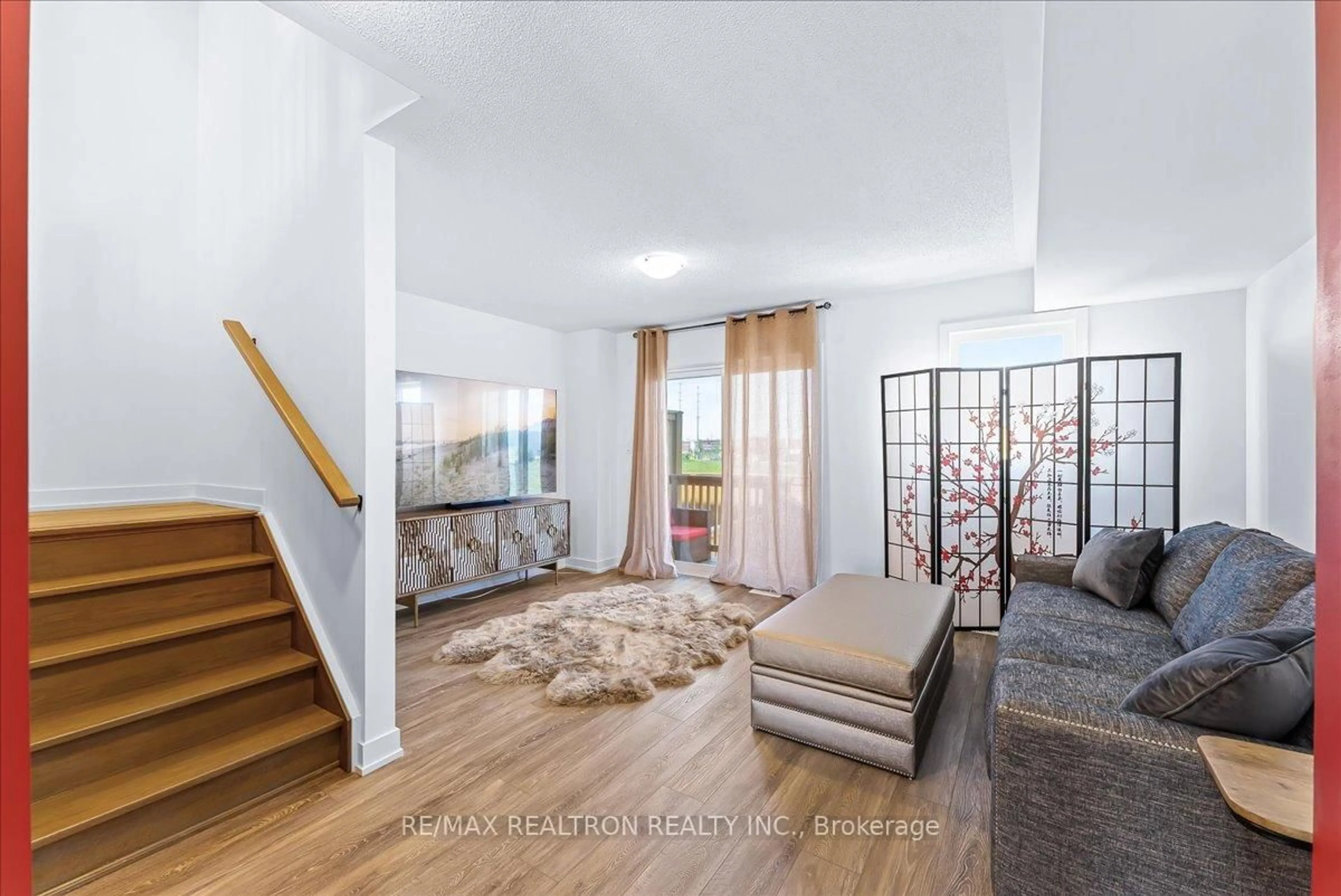 Unknown for 3073 Cherry Blossom Common, Burlington Ontario L7M 2A9