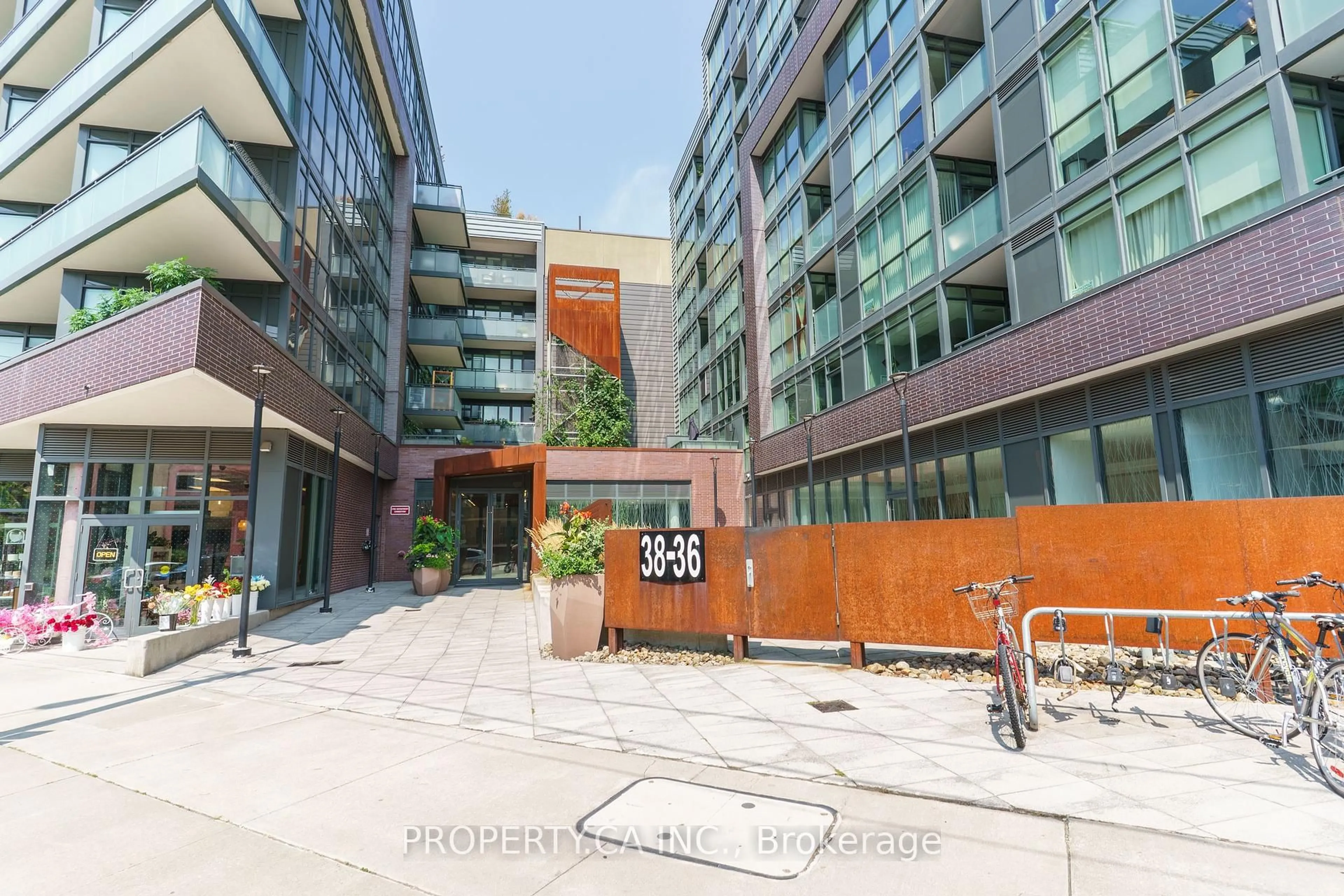 Patio, street for 36 Howard Park Ave #207, Toronto Ontario M6R 0A5