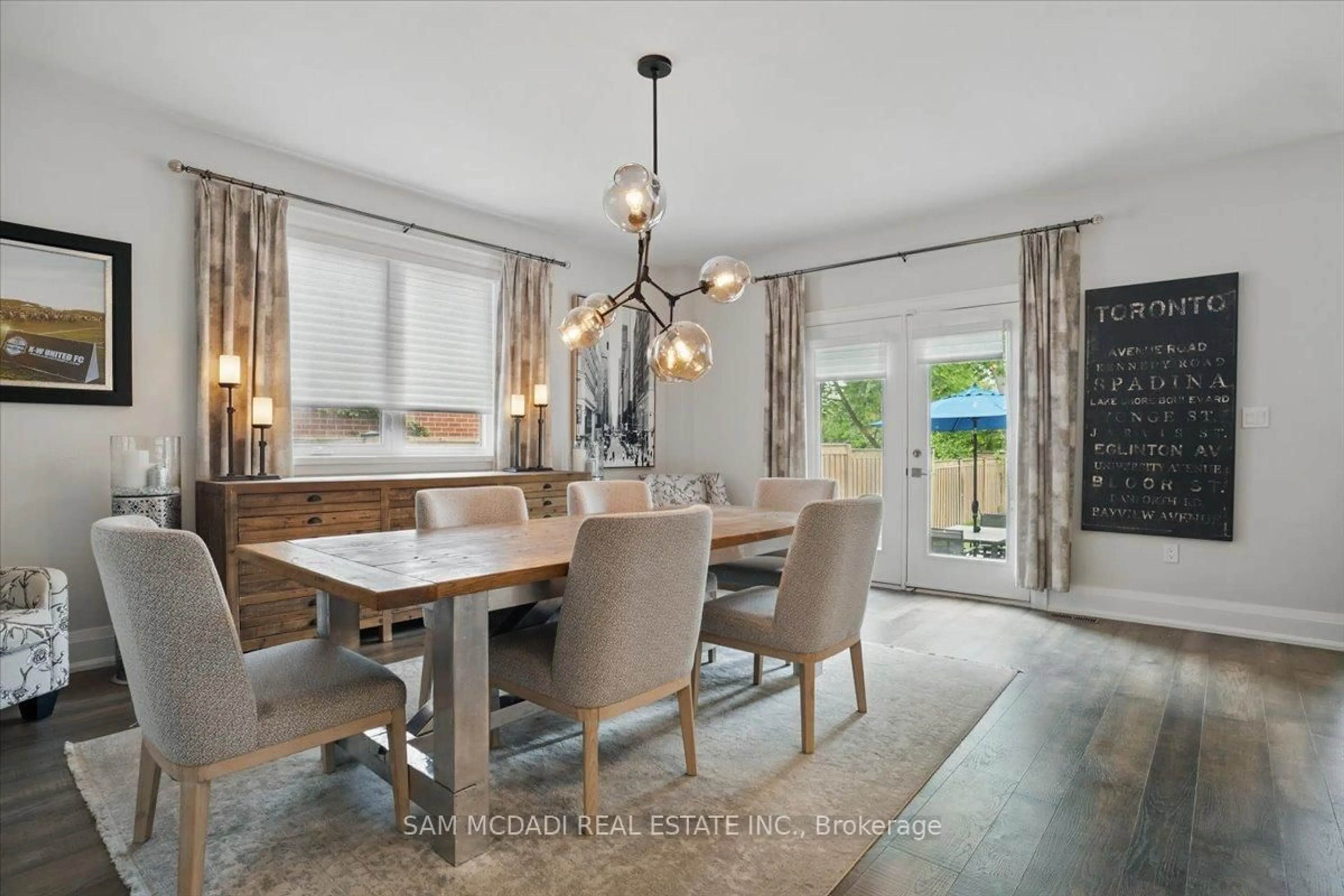 Dining room, unknown for 2163 Deyncourt Dr, Burlington Ontario L7R 1W2