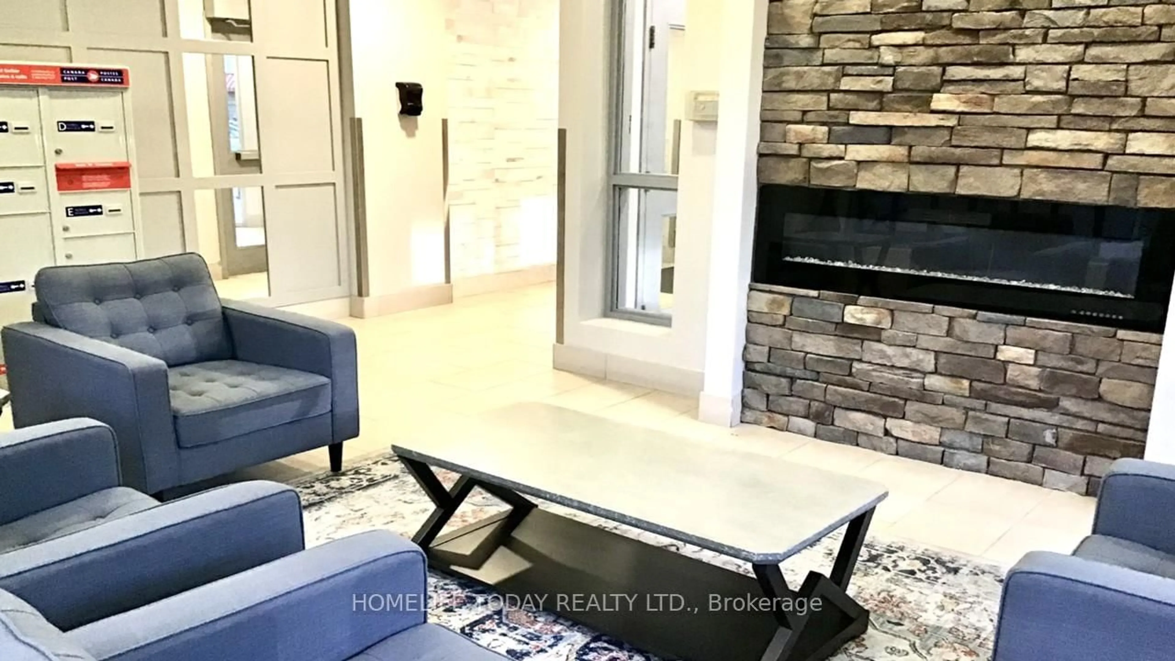 Unknown for 2464 Weston Rd #201, Toronto Ontario M9N 0A2