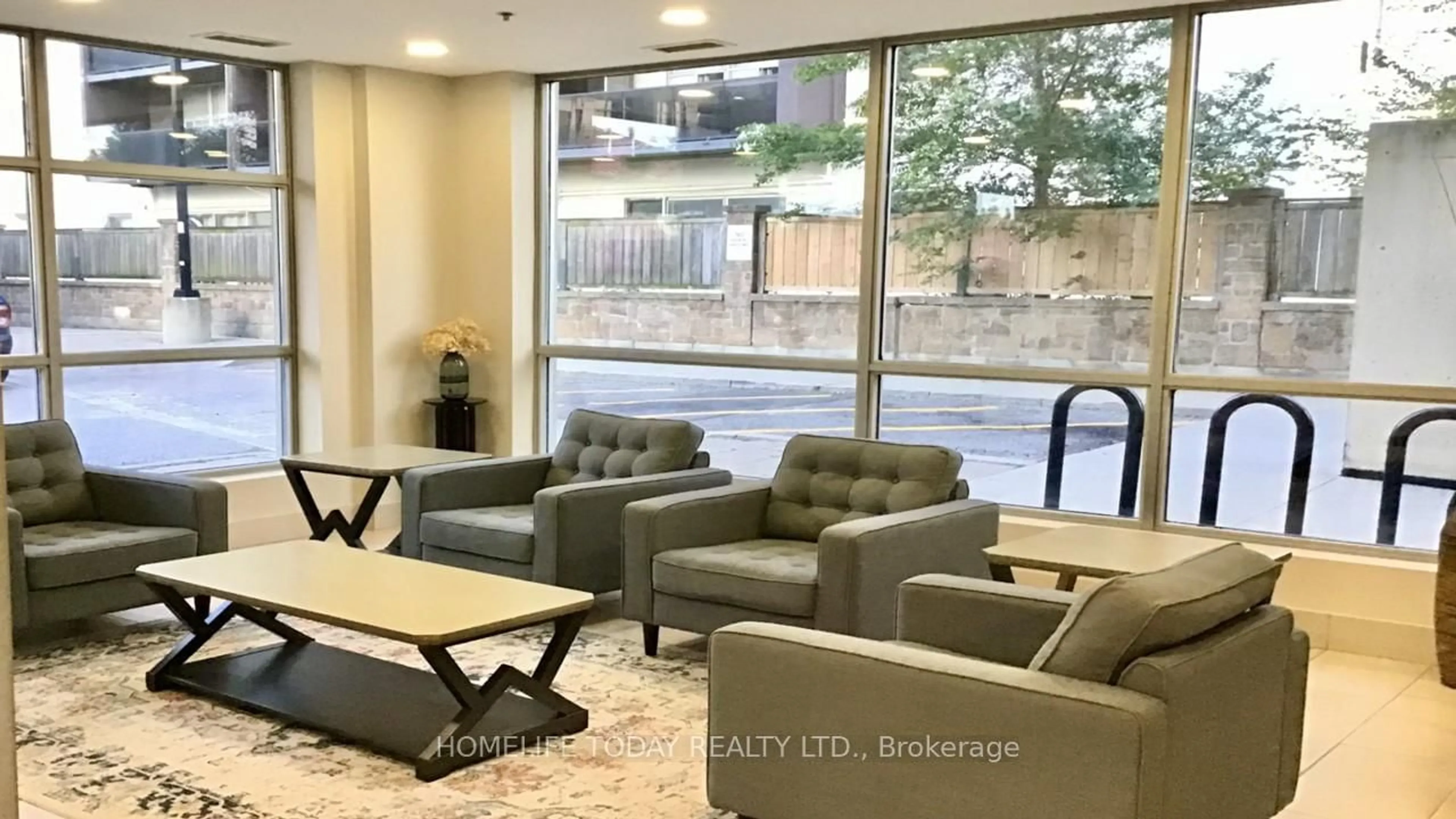 Lobby for 2464 Weston Rd #201, Toronto Ontario M9N 0A2