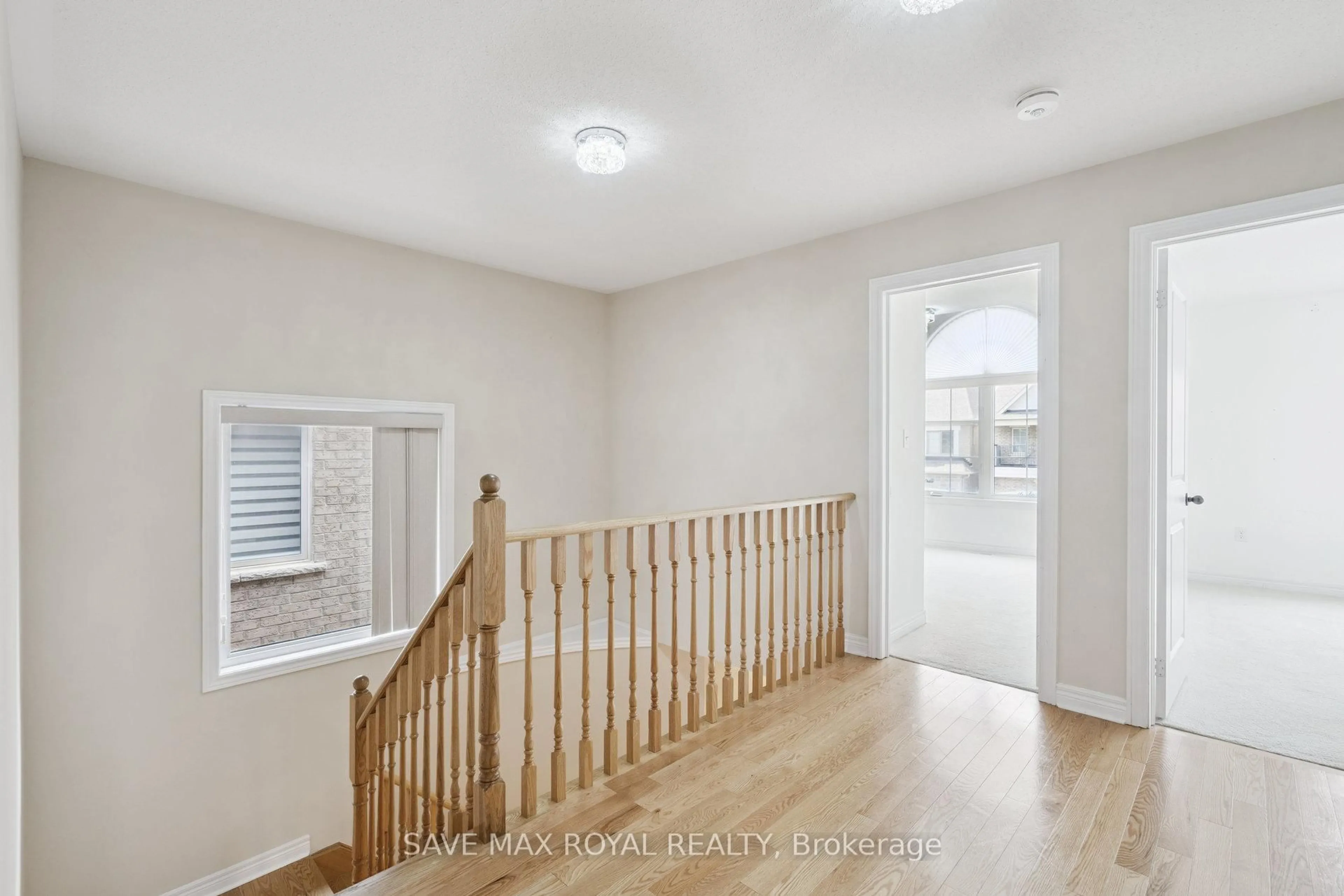 Indoor entryway for 17 Fann Dr, Brampton Ontario L7A 4L4