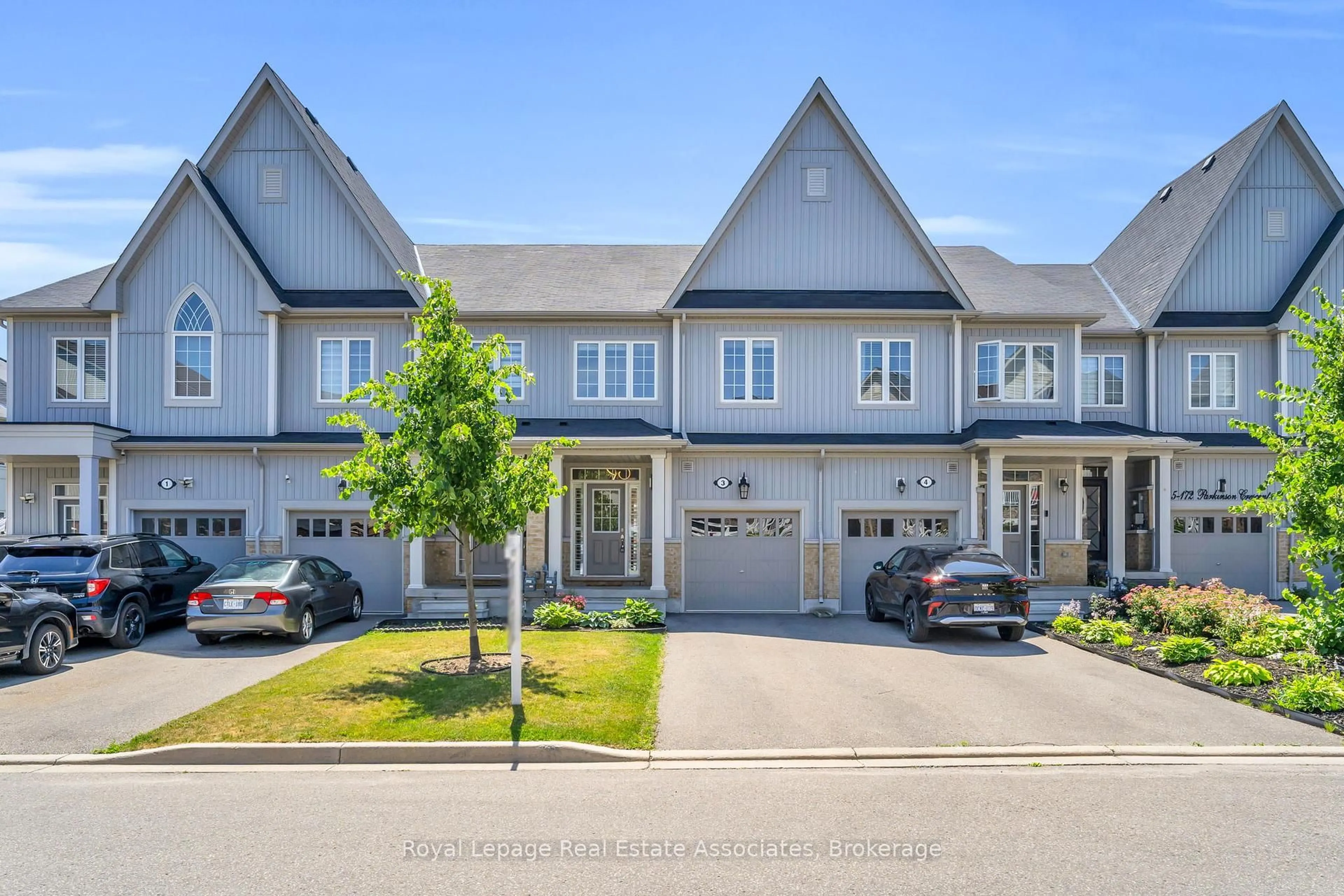 A pic from outside/outdoor area/front of a property/back of a property/a pic from drone, street for 172 Parkinson Cres #3, Orangeville Ontario L9W 6X3