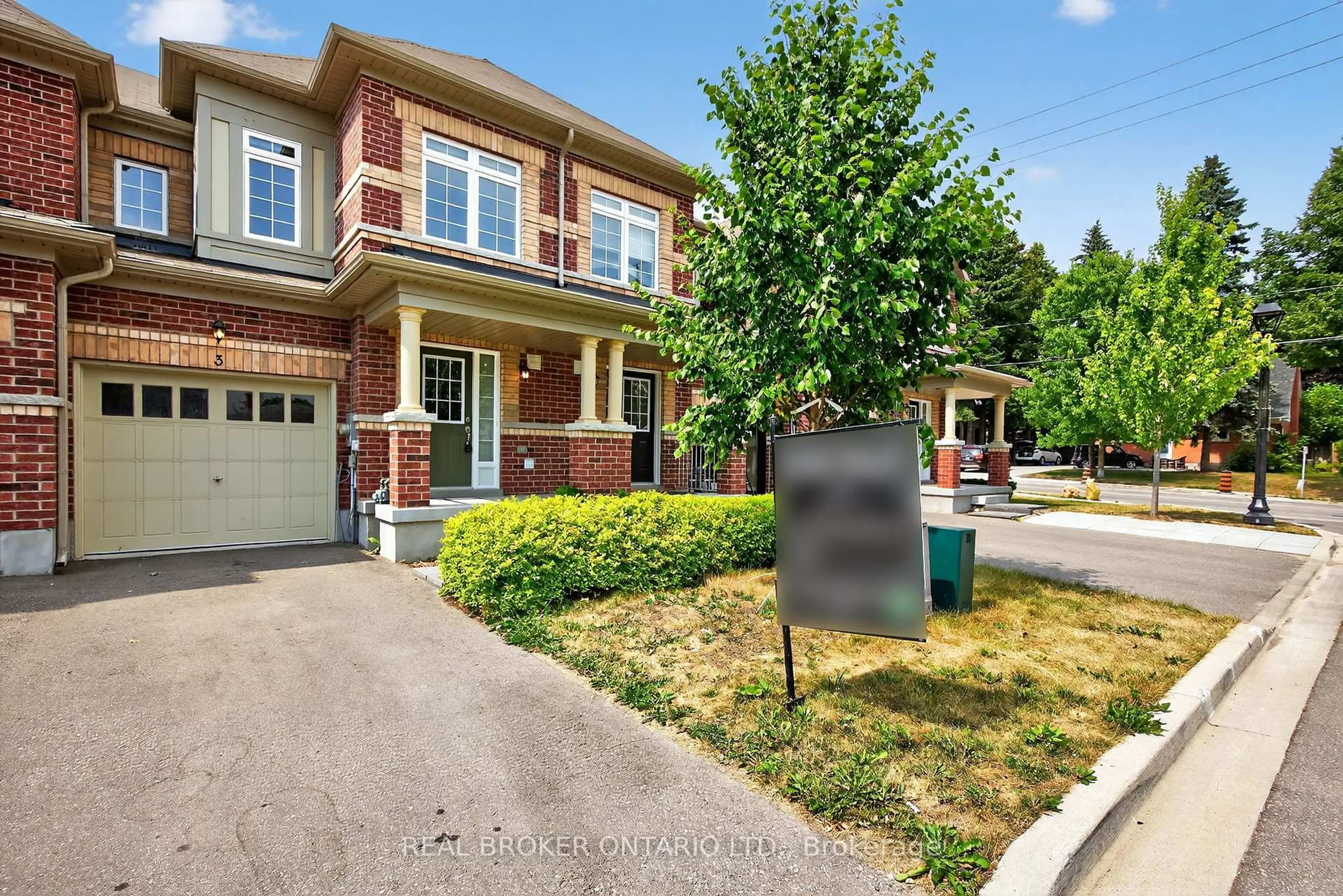 Home with brick exterior material, street for 31 Townline #3, Orangeville Ontario L9W 1T6