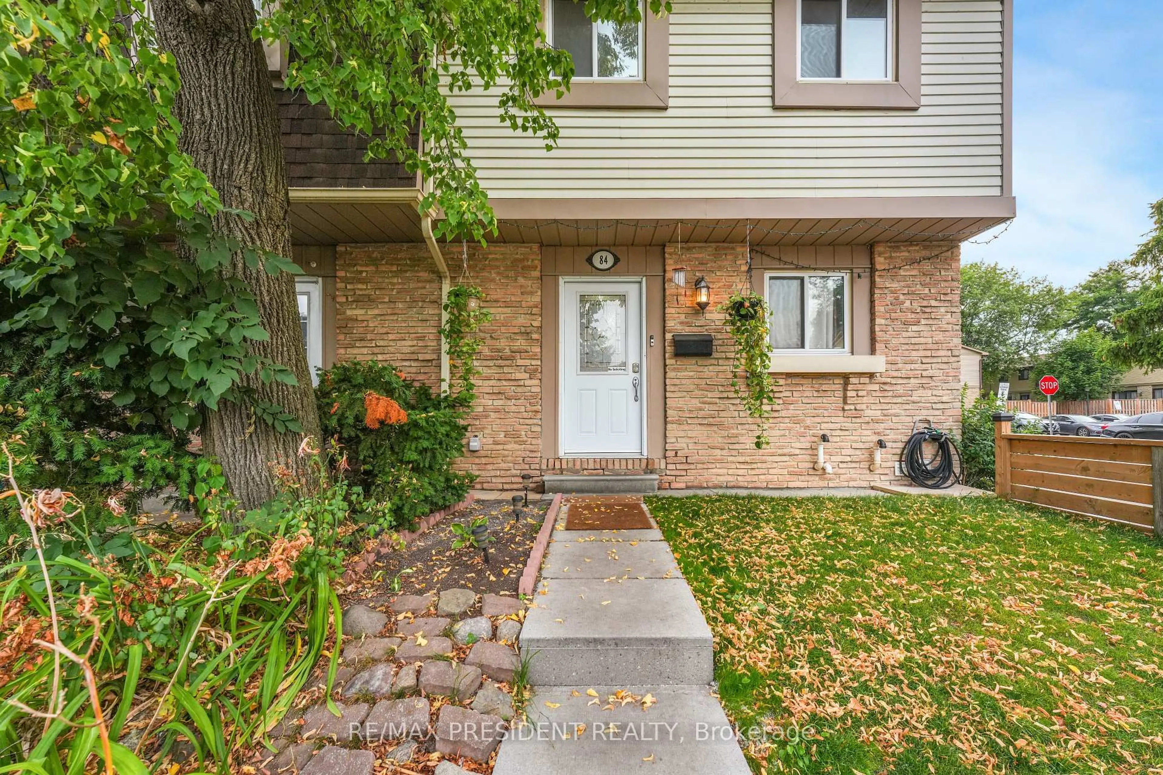 Unknown for 93 Hansen Rd #84, Brampton Ontario L6V 3C8
