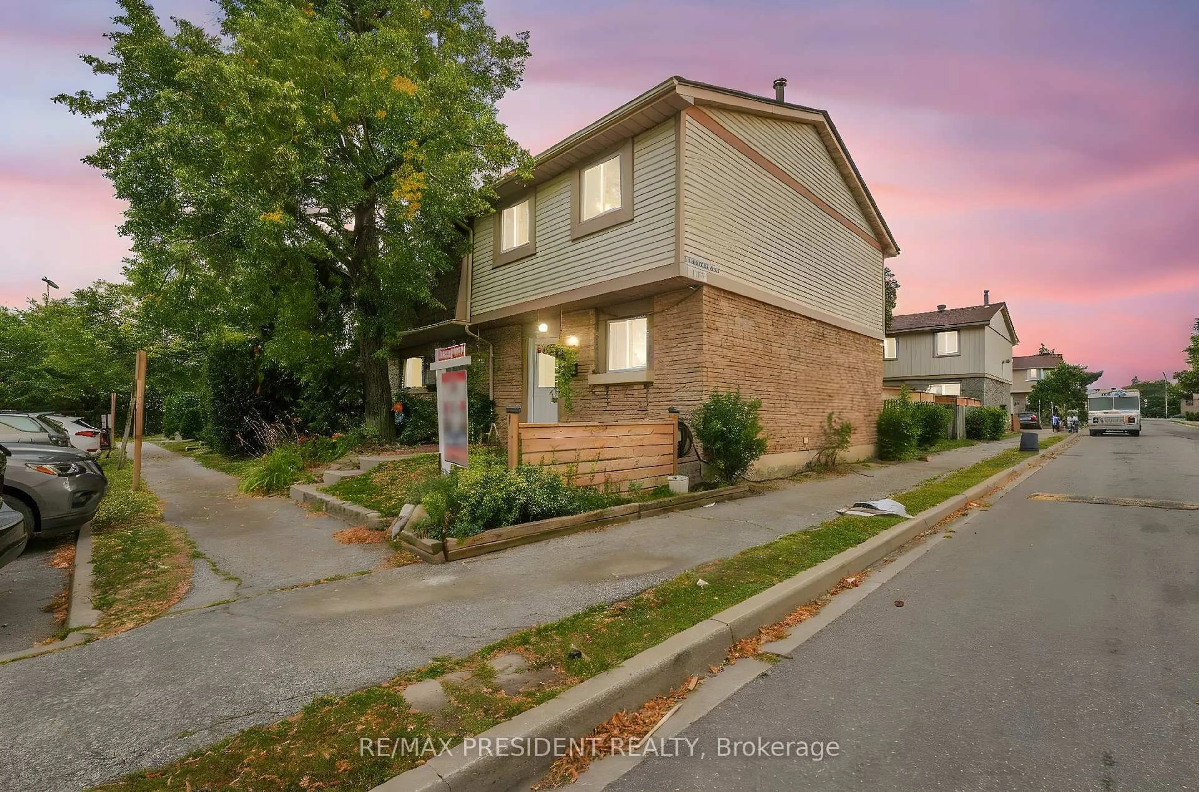 Unknown for 93 Hansen Rd #84, Brampton Ontario L6V 3C8