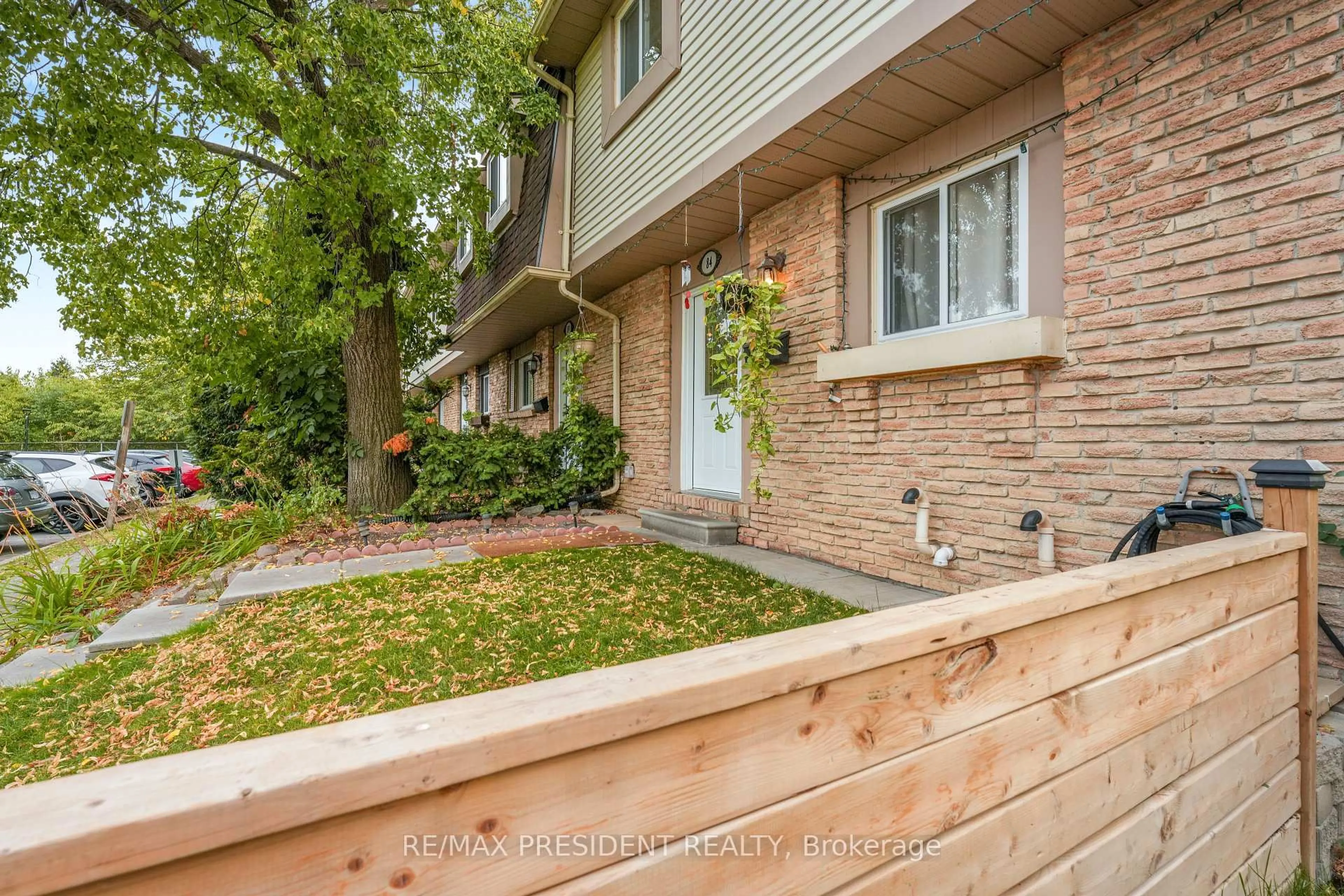 Unknown for 93 Hansen Rd #84, Brampton Ontario L6V 3C8