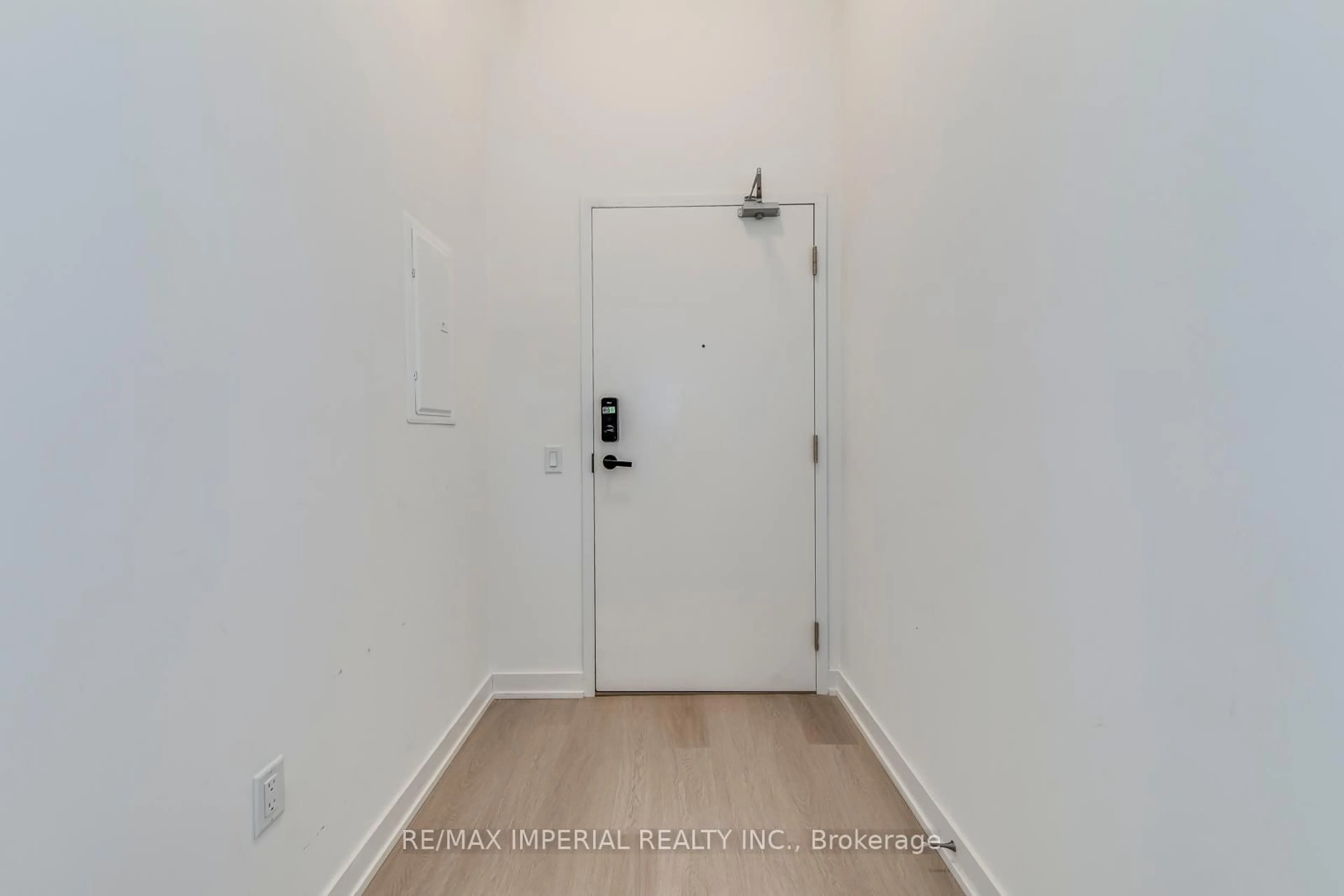 Unknown for 3883 Quartz Road #4909, Mississauga Ontario L5B 0M4