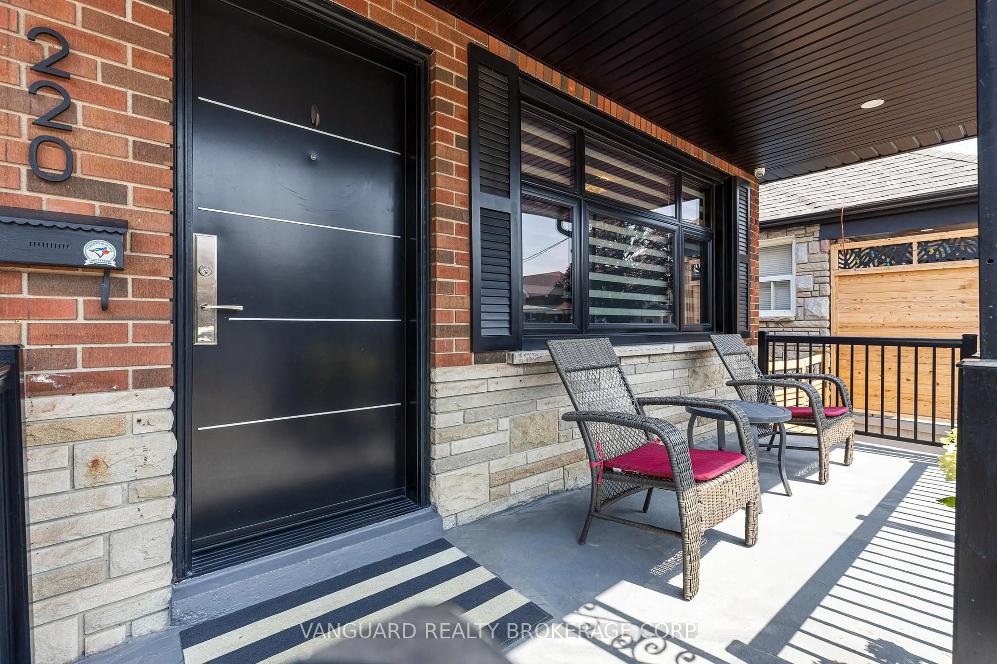 Unknown for 220 Belgravia Ave, Toronto Ontario M6E 2M8