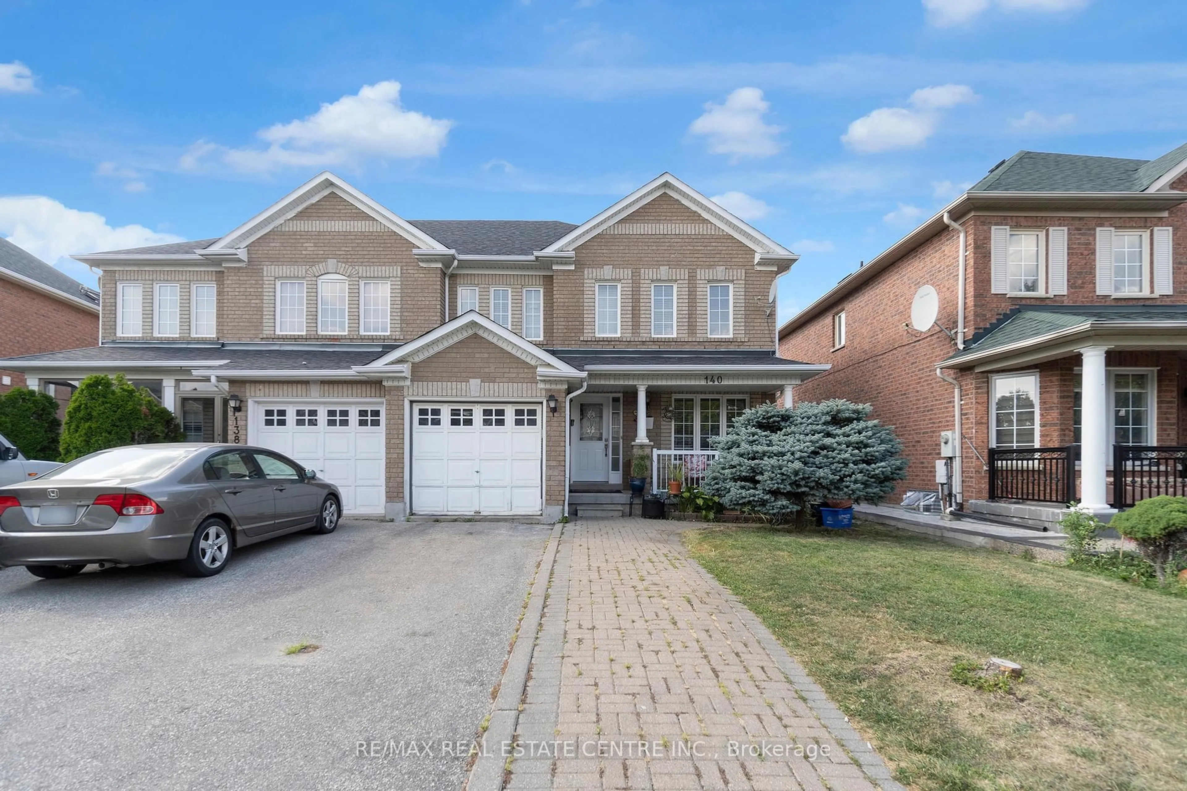 Home with brick exterior material, street for 140 Saintsbury Cres, Brampton Ontario L6R 2W4