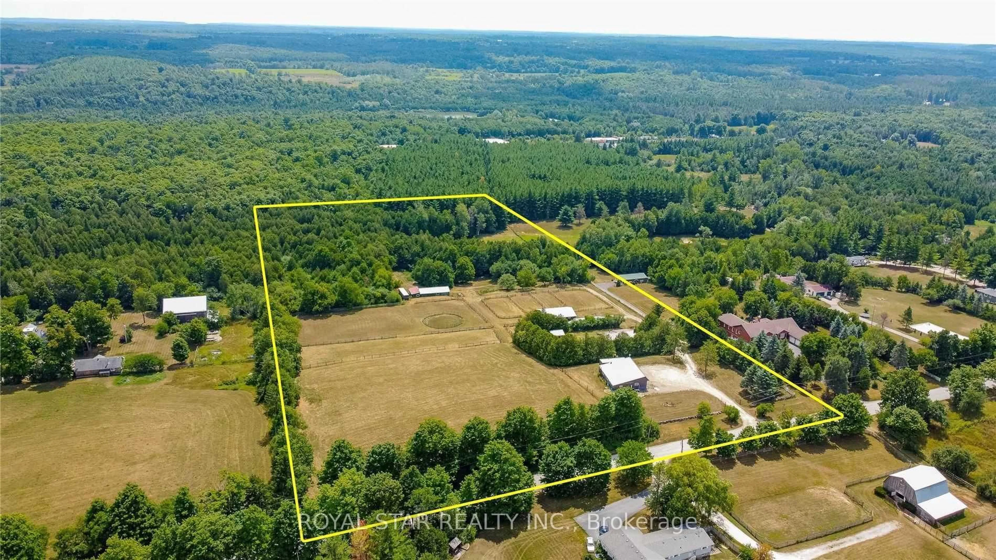 A pic from outside/outdoor area/front of a property/back of a property/a pic from drone, unknown for 3110 30 Sideroad, Milton Ontario N0B 2K0