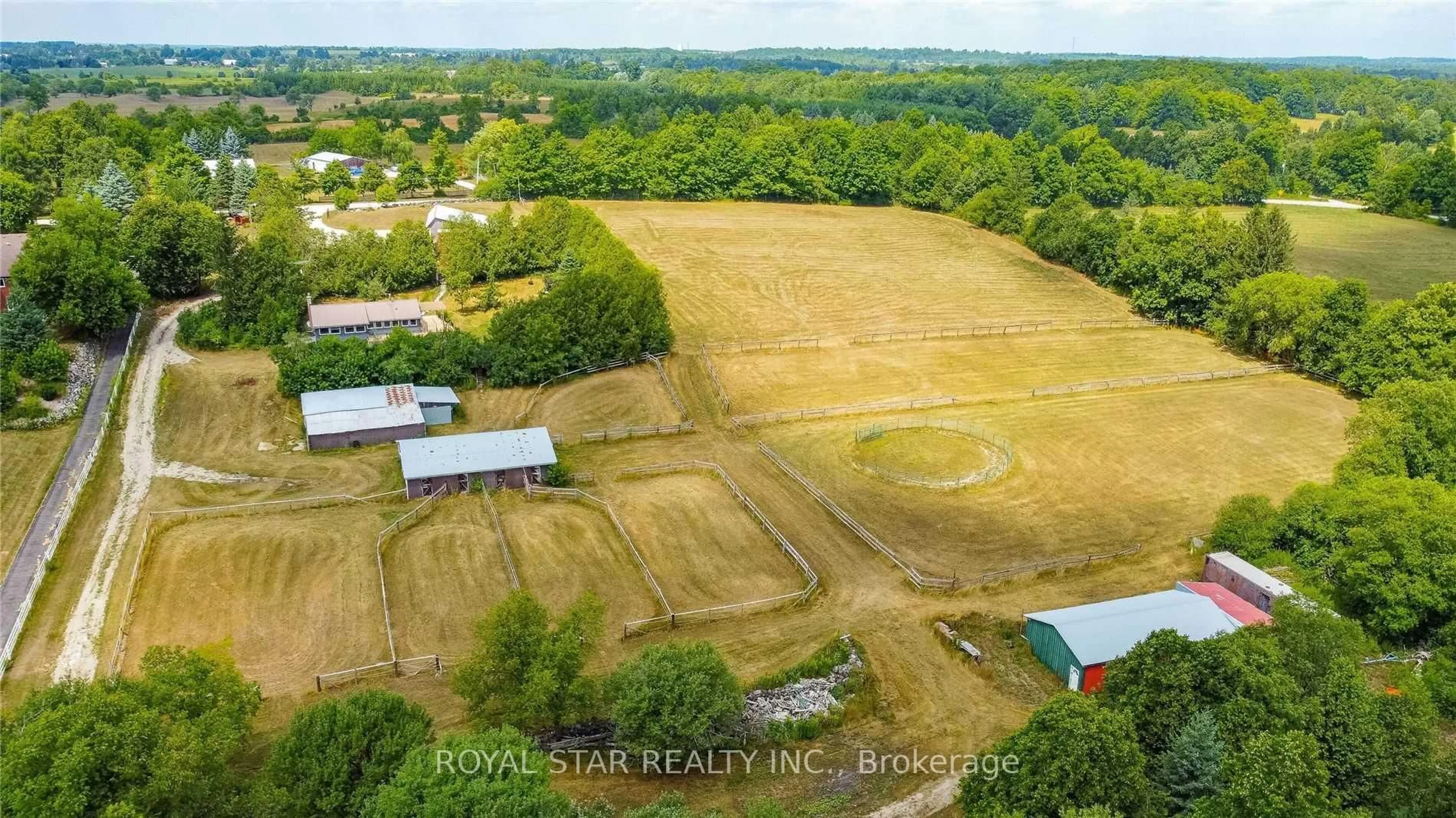 A pic from outside/outdoor area/front of a property/back of a property/a pic from drone, unknown for 3110 30 Side Rd, Milton Ontario L0P 1B0