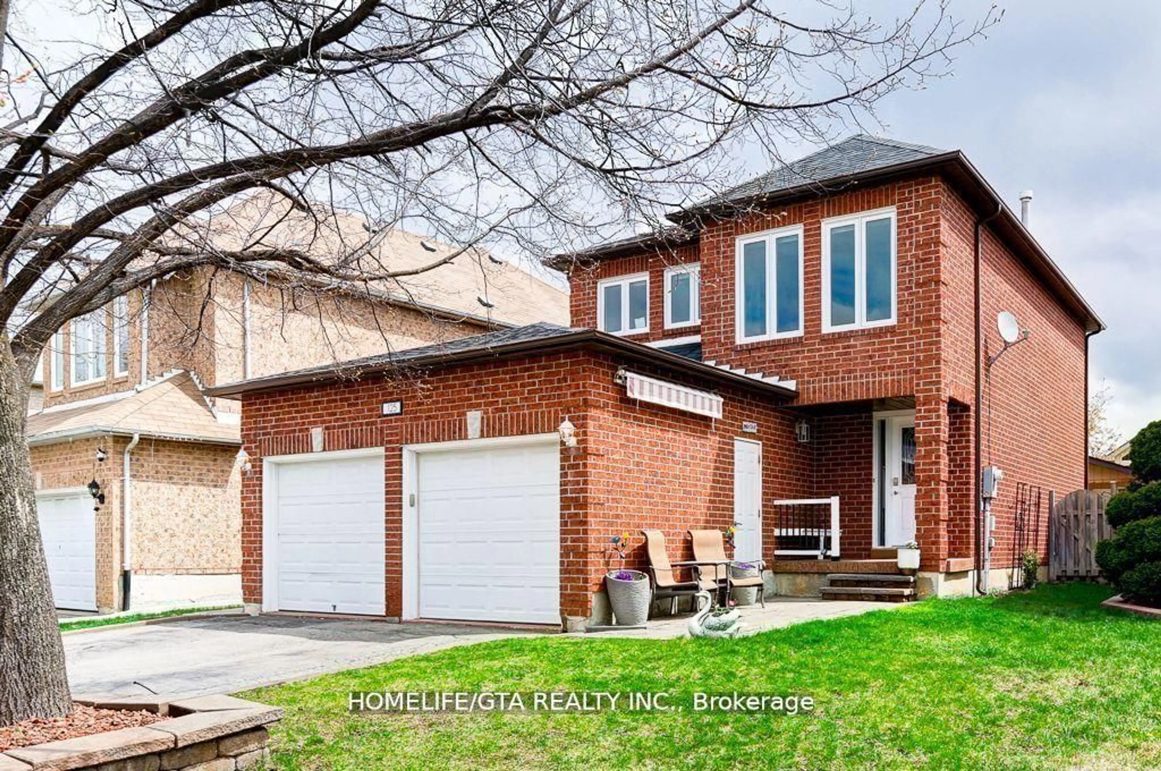 Home with brick exterior material, street for 125 Springview Dr, Brampton Ontario L6X 4K3