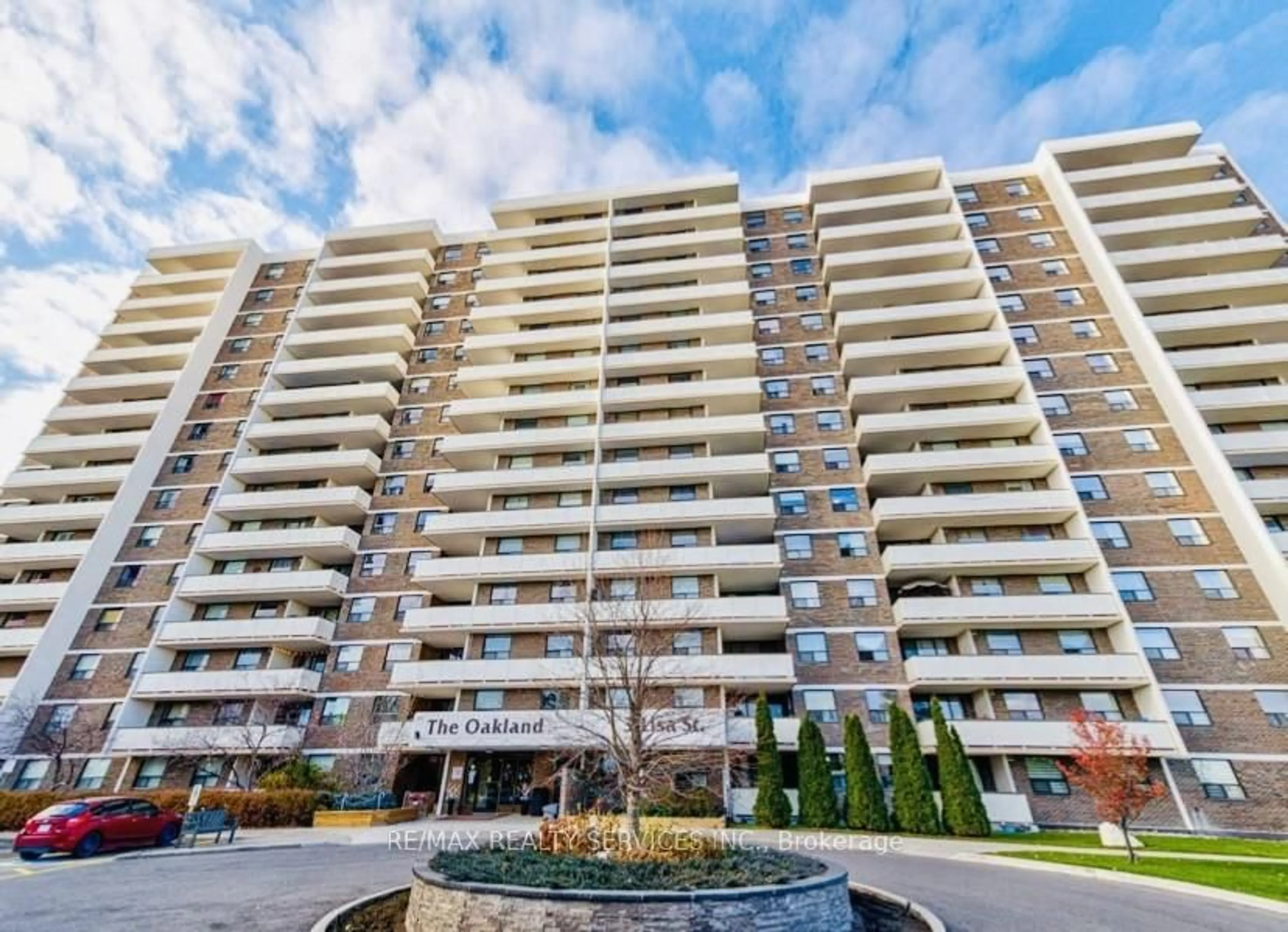Unknown for 3 LISA St #302, Brampton Ontario L6T 4A2
