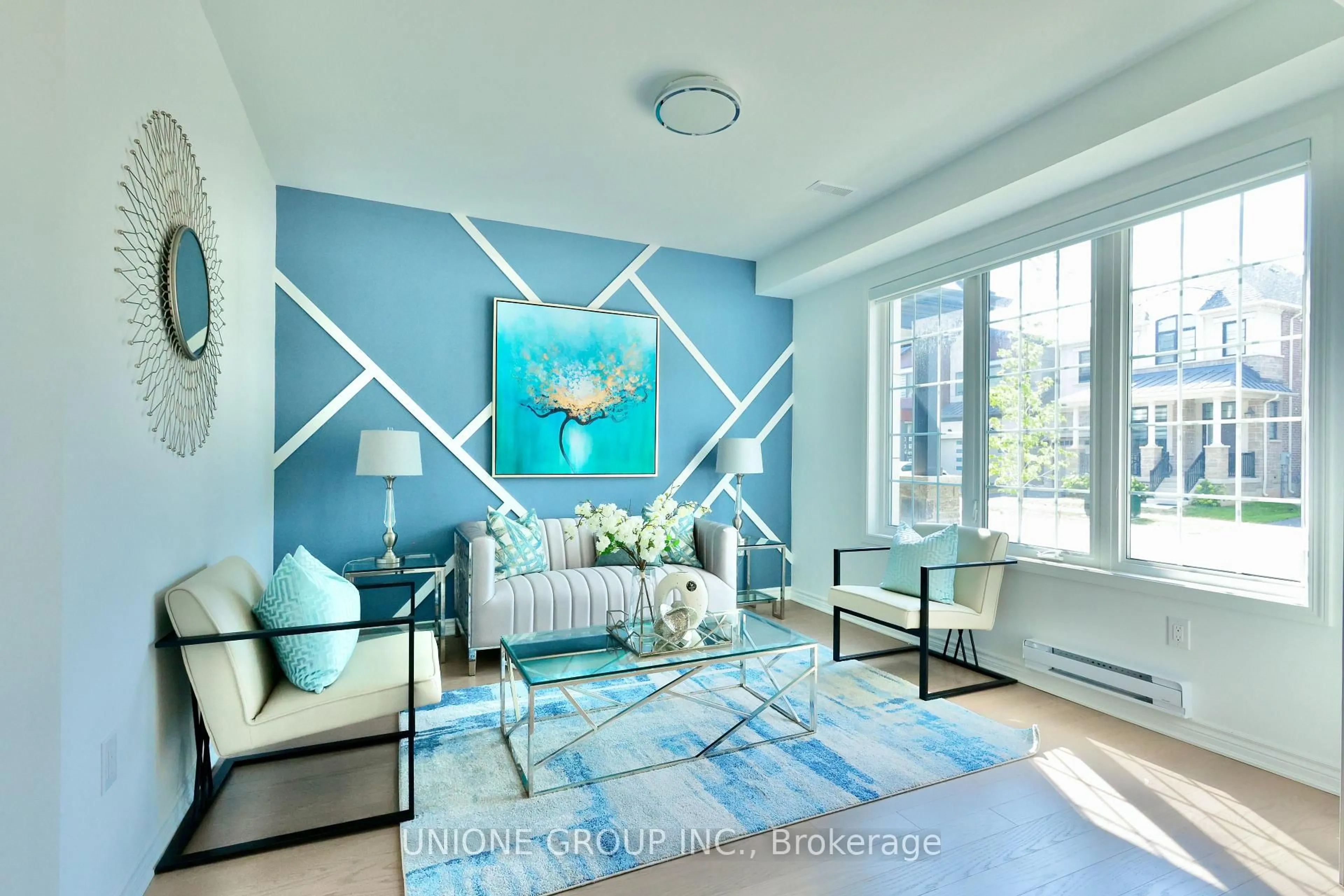 Living room with furniture, unknown for 1356 Ripplewood Ave, Oakville Ontario L6M 5P1