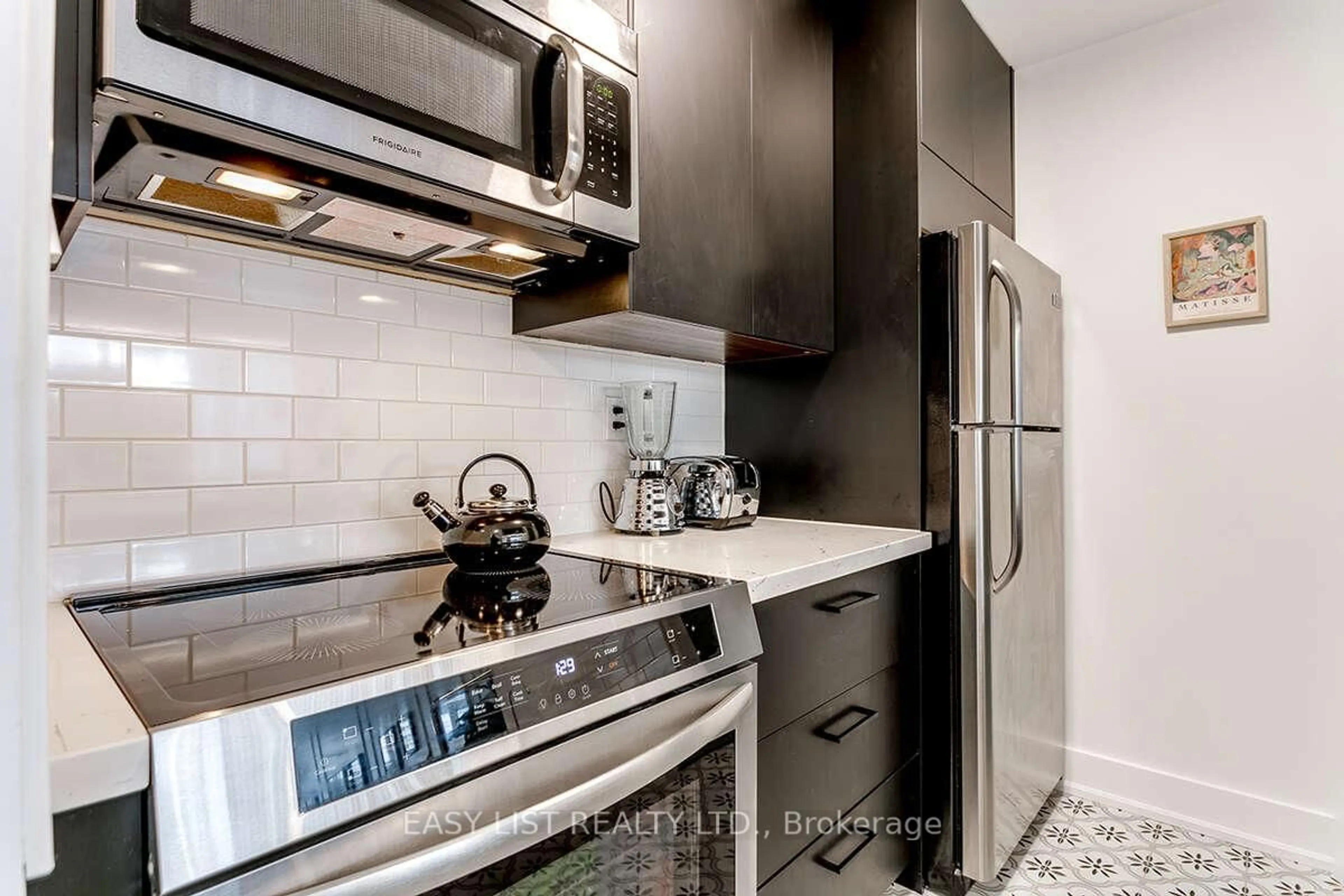 Unknown for 24 Southport St #155, Toronto Ontario M6S 4Z1