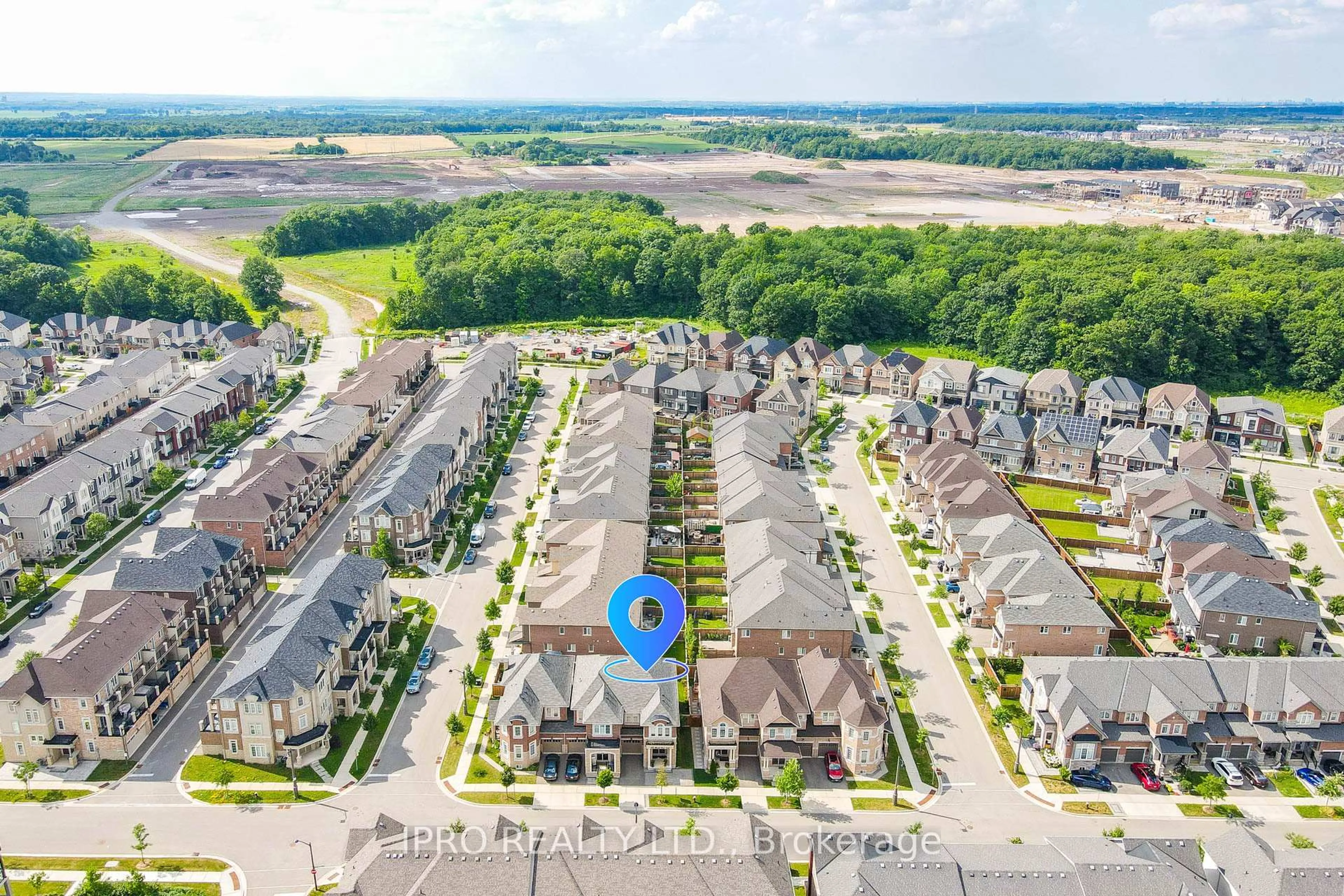 A pic from outside/outdoor area/front of a property/back of a property/a pic from drone, unknown for 235 Harold Dent Tr, Oakville Ontario L6M 1S3