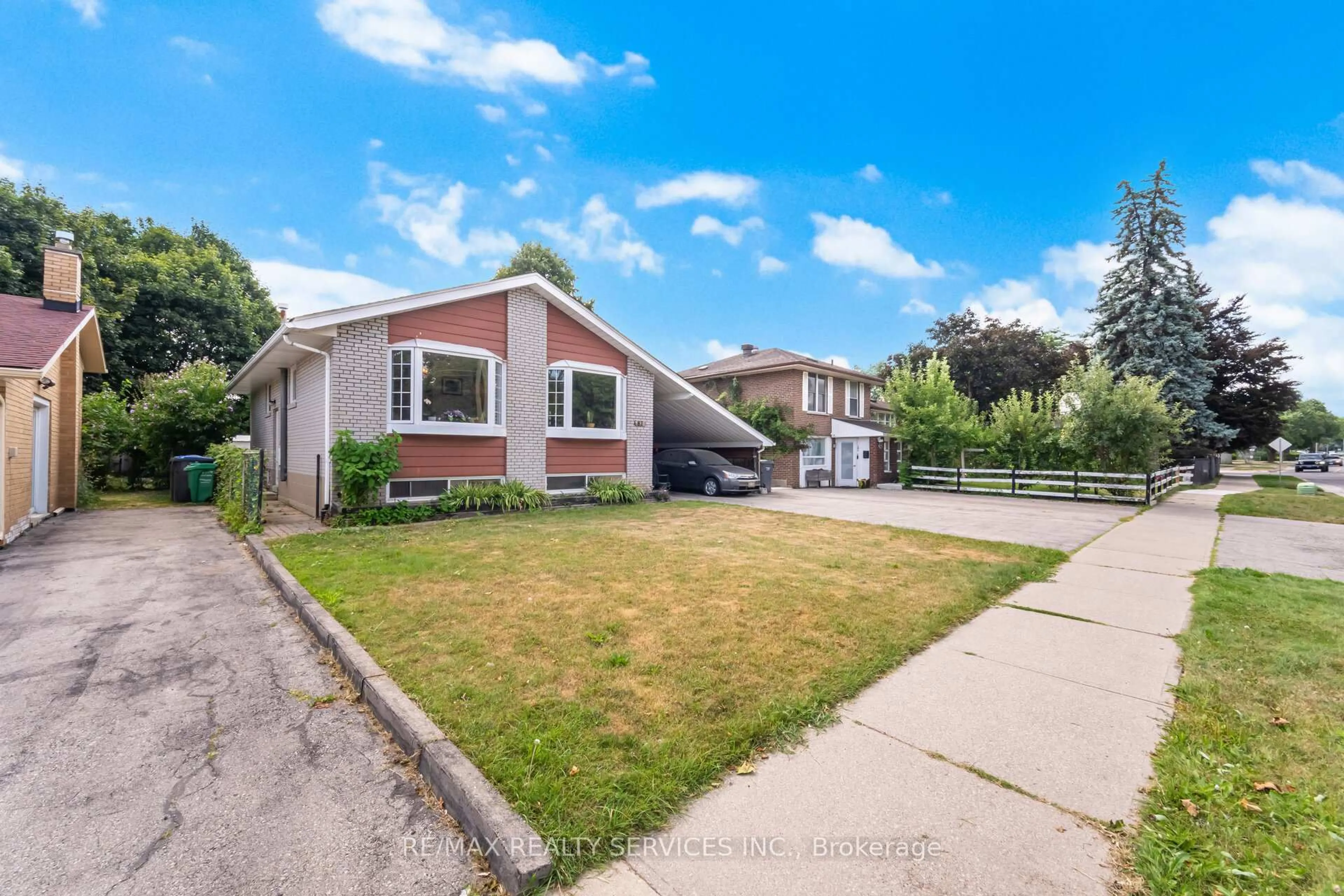 Home with vinyl exterior material, street for 67 Campbell Dr, Brampton Ontario L6X 2H8