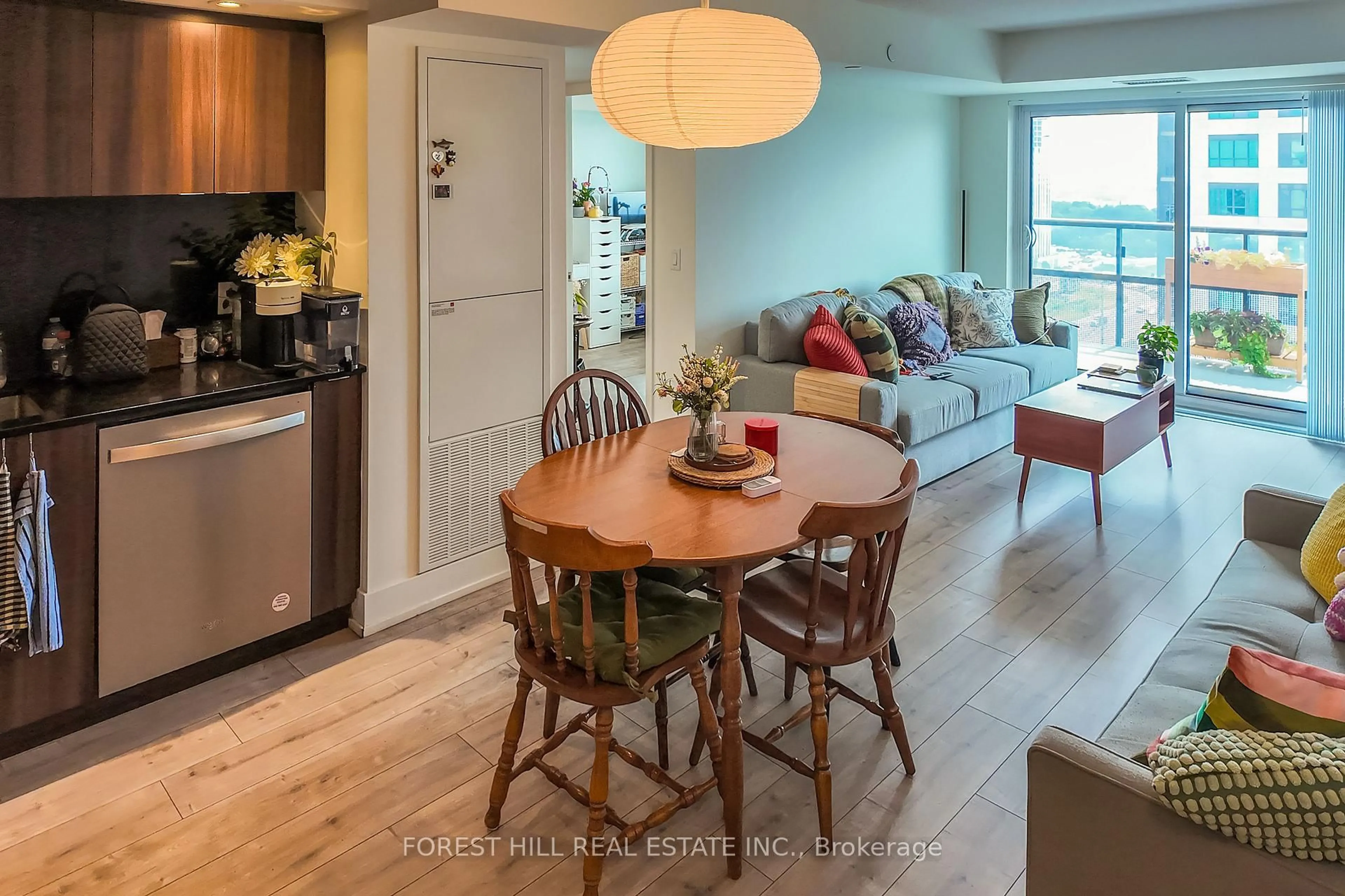 Open concept kitchen, wood/laminate floor for 10 Eva Rd #1801, Toronto Ontario M9C 0B3