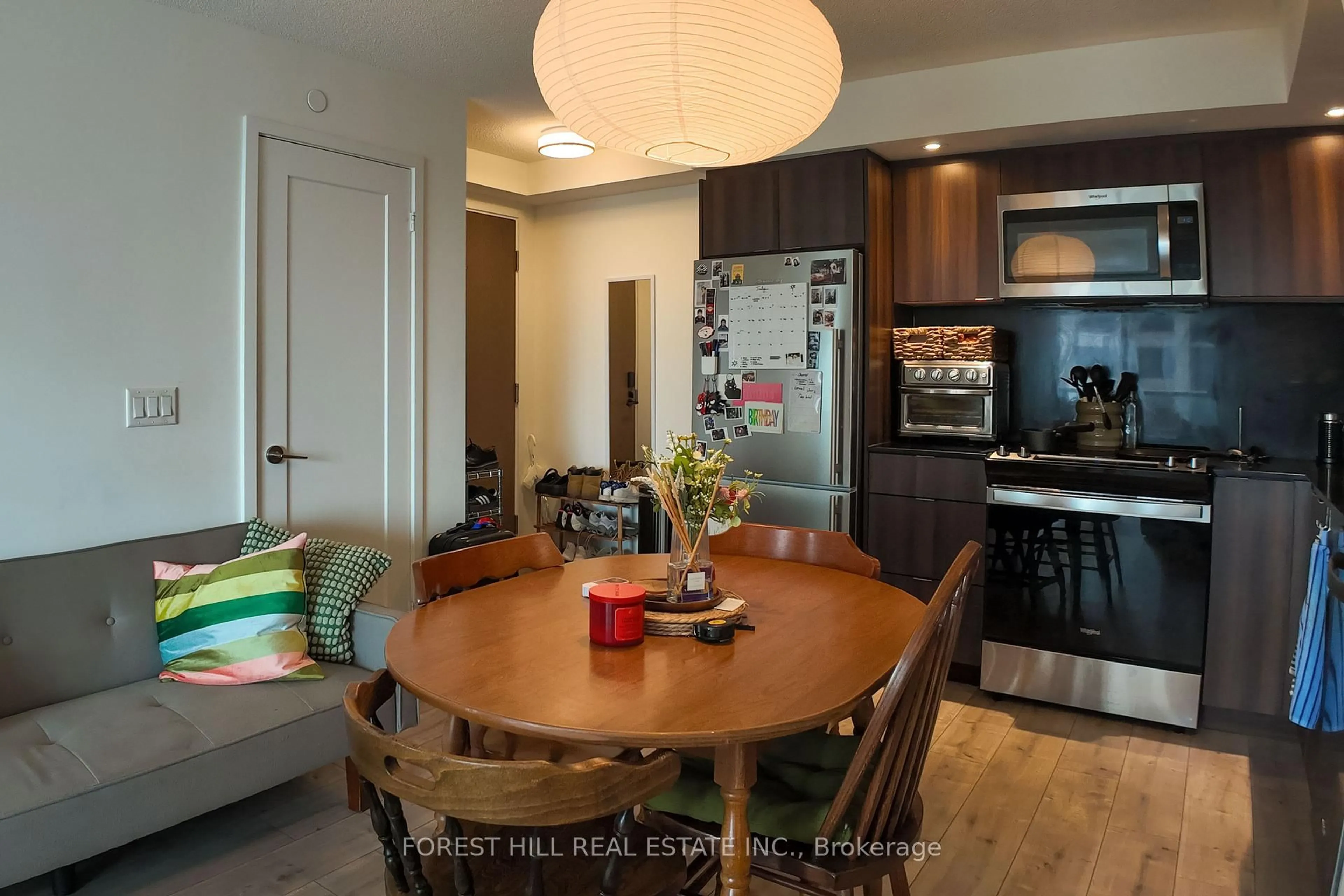 Open concept kitchen, wood/laminate floor for 10 Eva Rd #1801, Toronto Ontario M9C 0B3