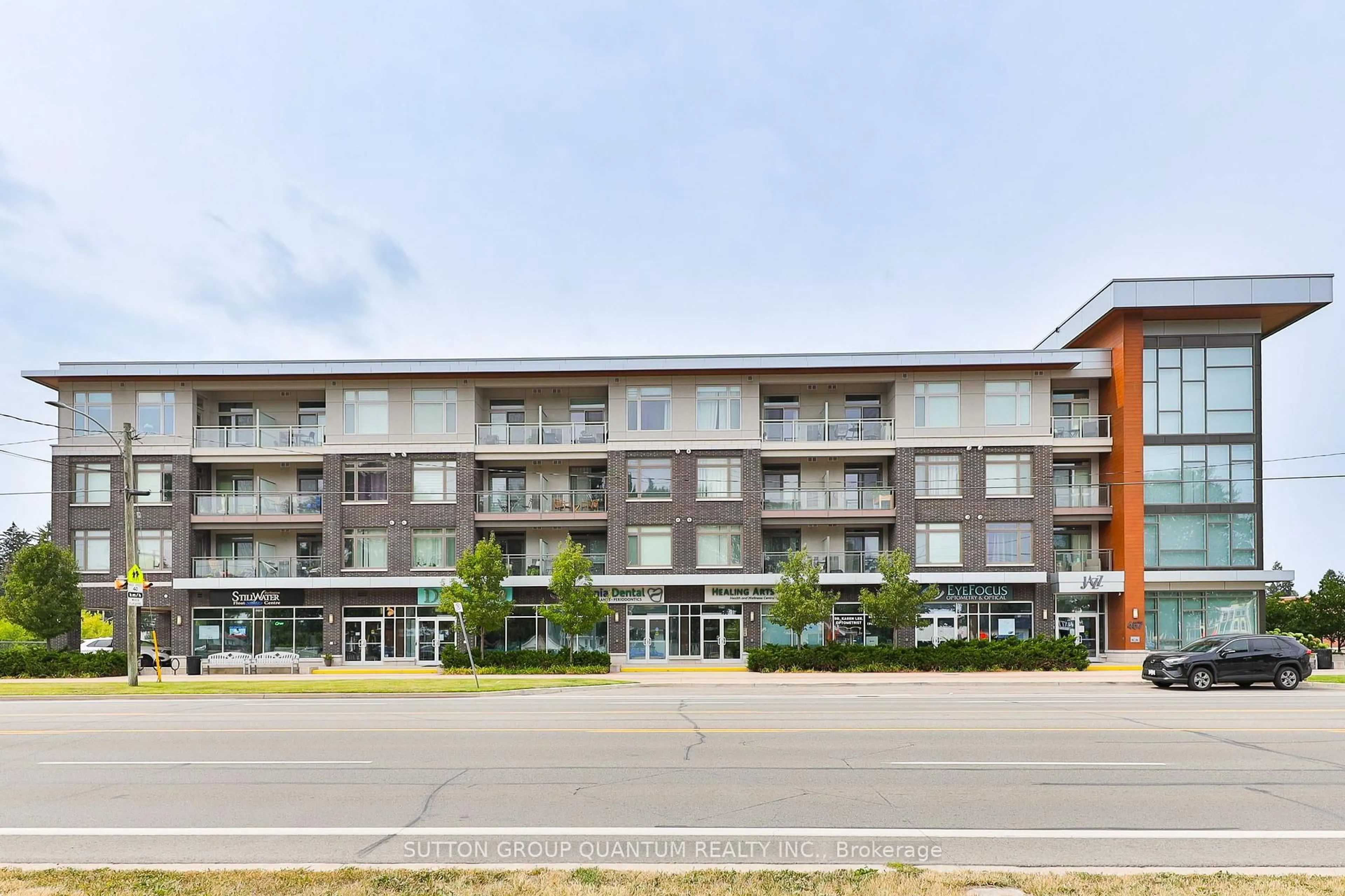 Blurry image for 457 Plains Rd #418, Burlington Ontario L7T 0B8