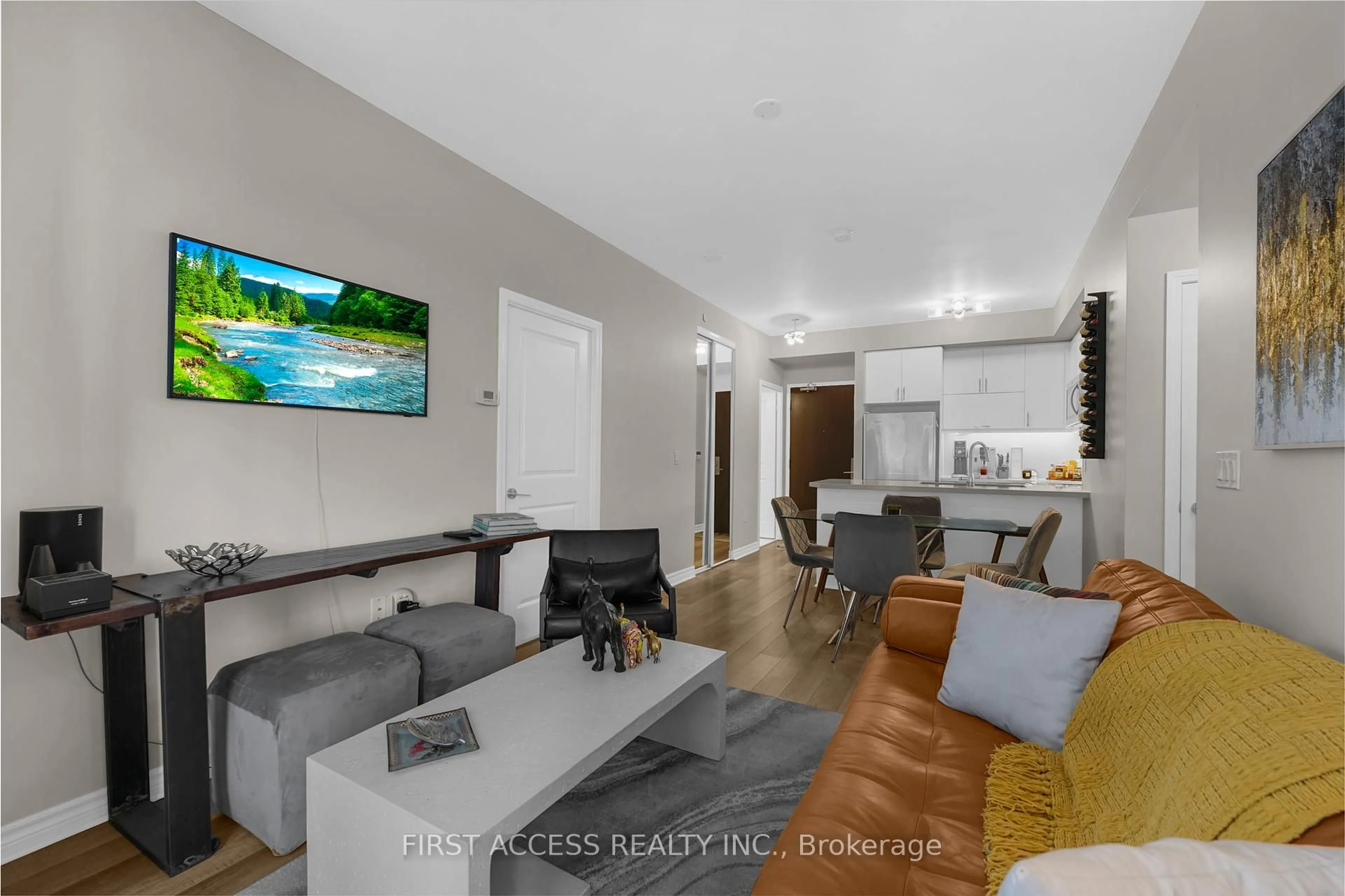 Living room with furniture, unknown for 39 Annie Craig Dr #617, Toronto Ontario M8V 0C5