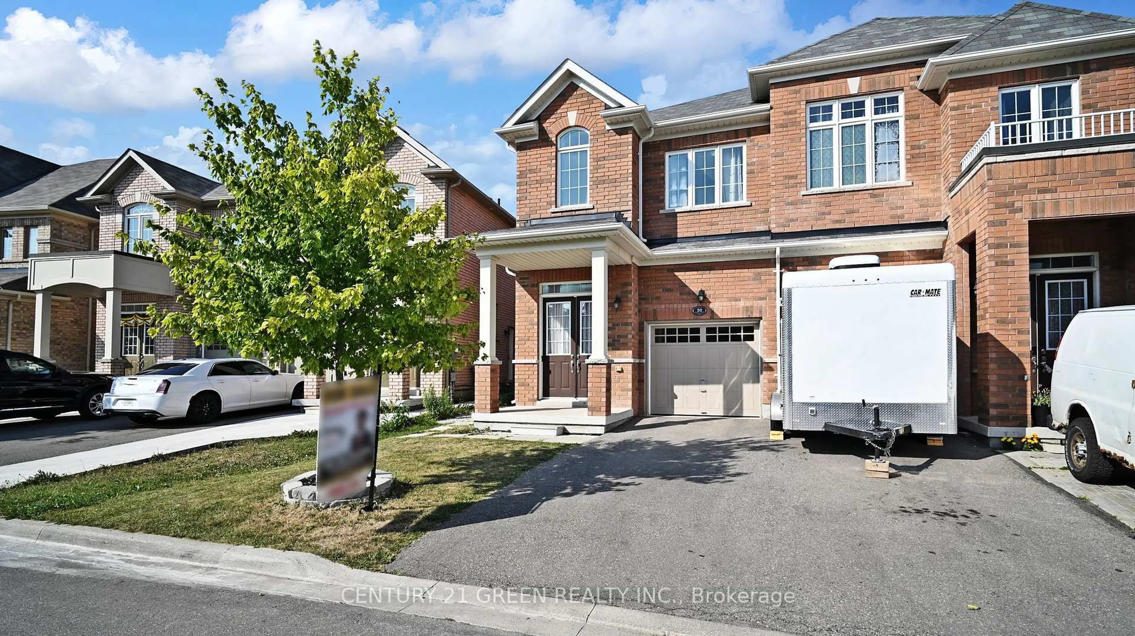 Home with brick exterior material, street for 30 Canary Clse, Brampton Ontario L6X 5L1