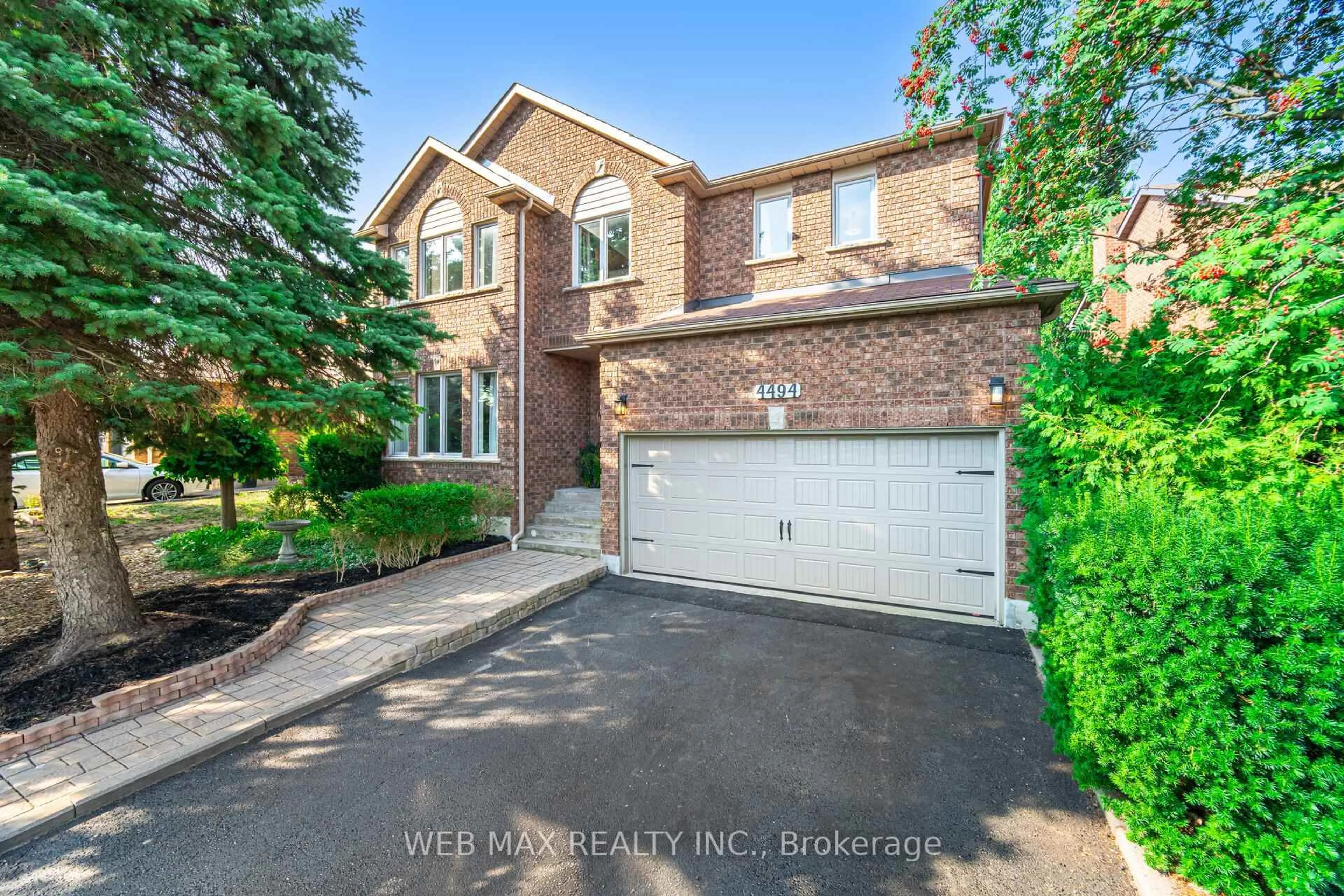 Home with brick exterior material, street for 4494 Glen Erin Dr, Mississauga Ontario L5M 4G3