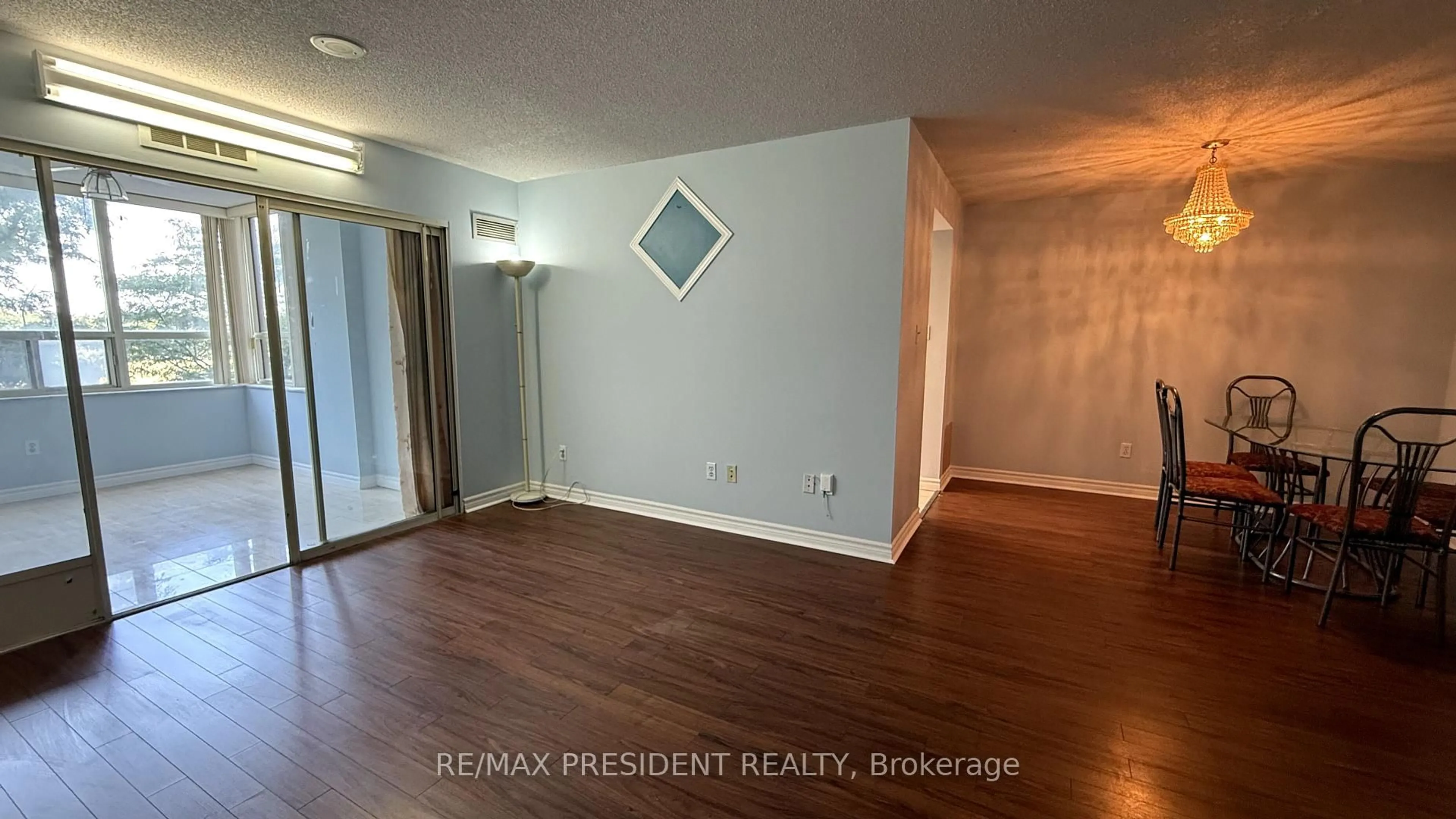 A pic of a room for 30 Malta Ave #206, Brampton Ontario L6V 4A4