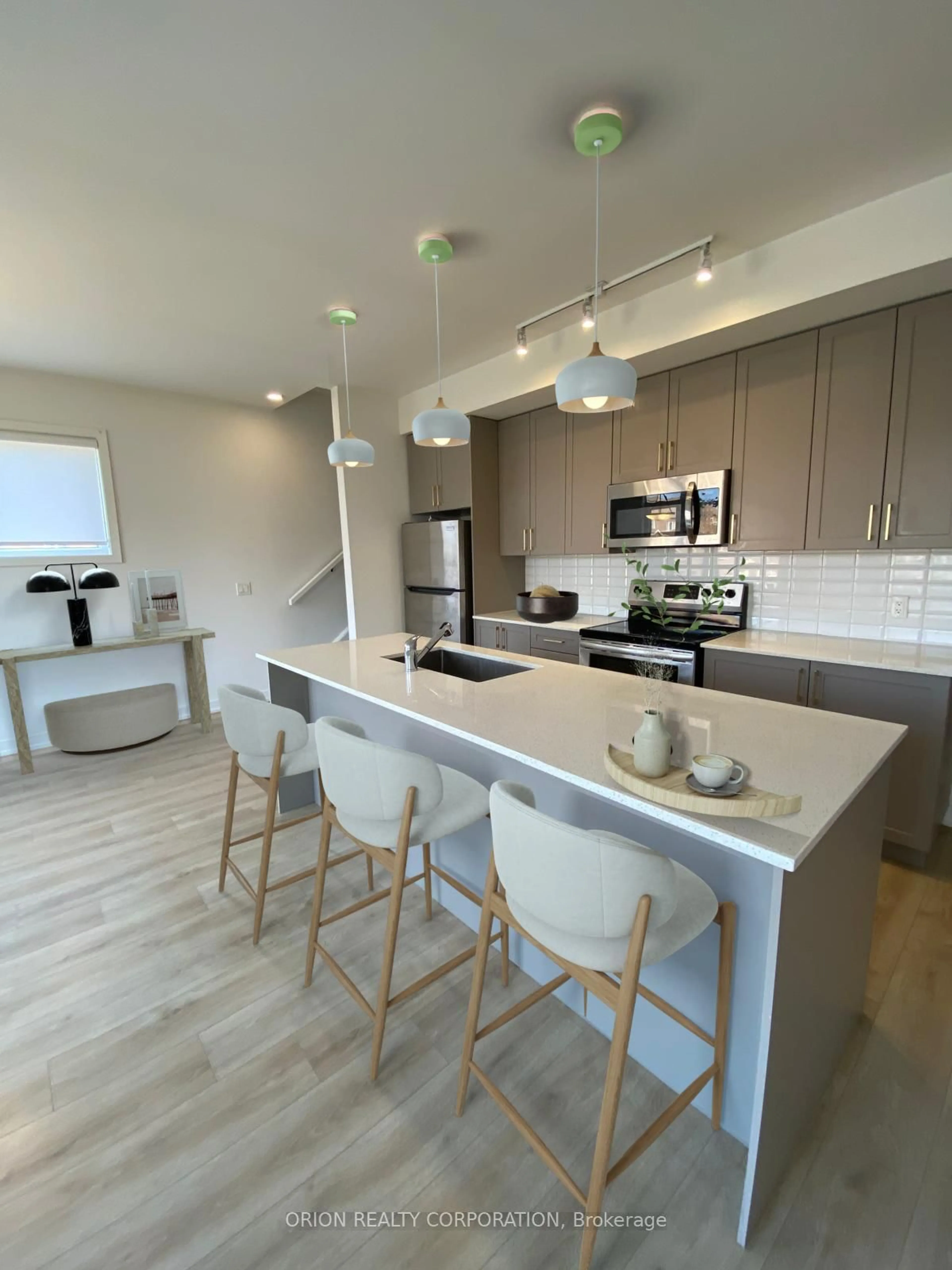 Open concept kitchen, unknown for 3078 Sixth Line #336, Oakville Ontario L6M 4J9