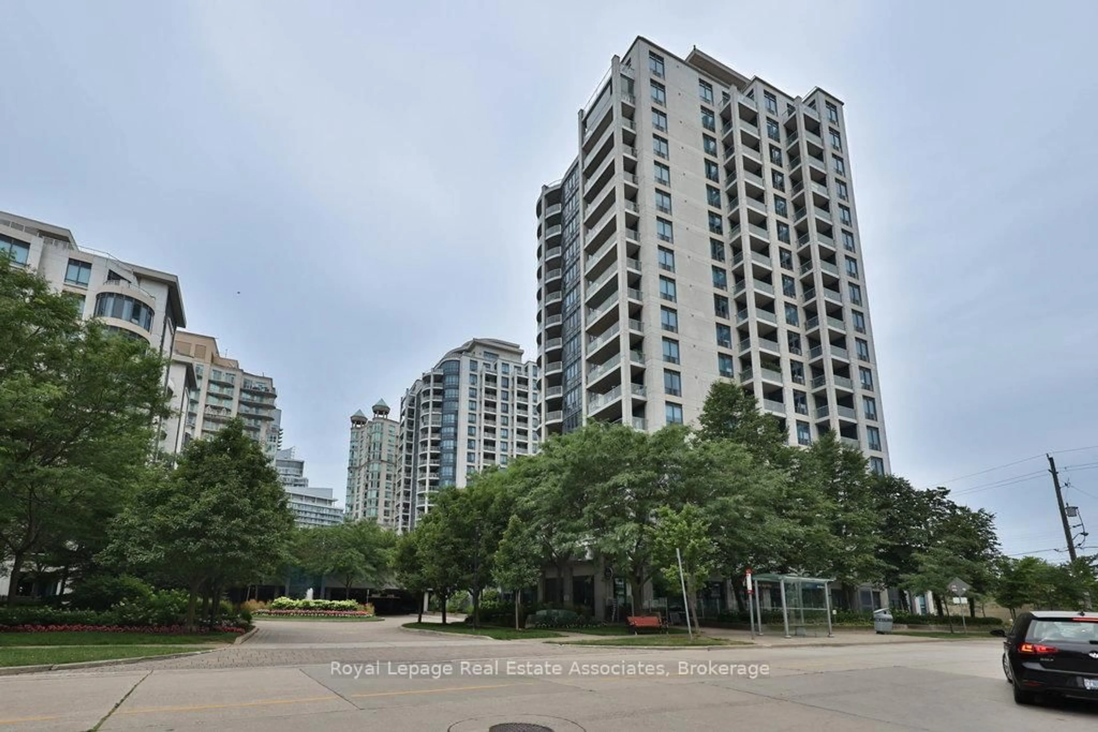 Unknown for 2083 Lakeshore Blvd #1514, Toronto Ontario M8V 4G2