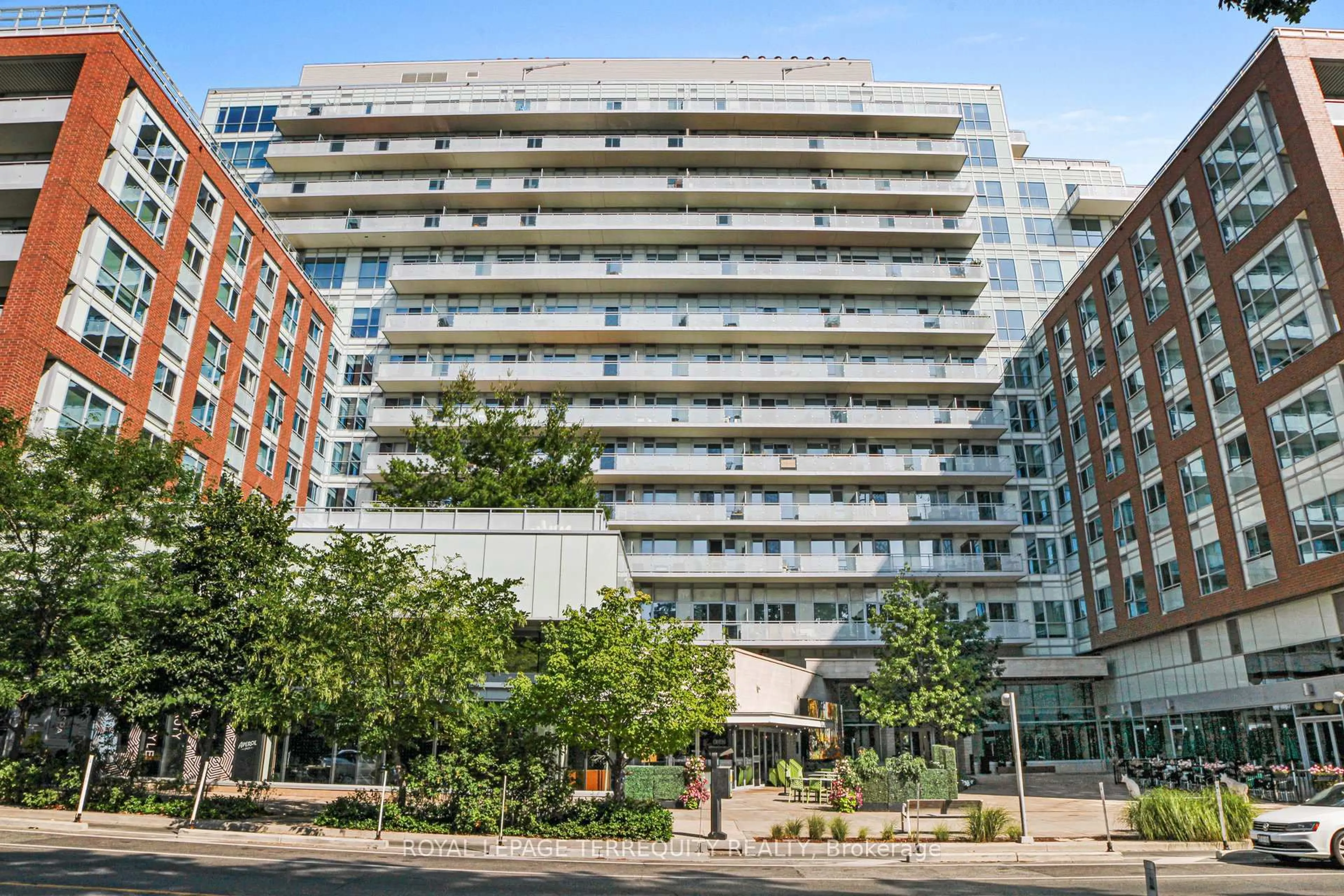 Patio, unknown for 1830 Bloor St #329, Toronto Ontario M6P 0A2