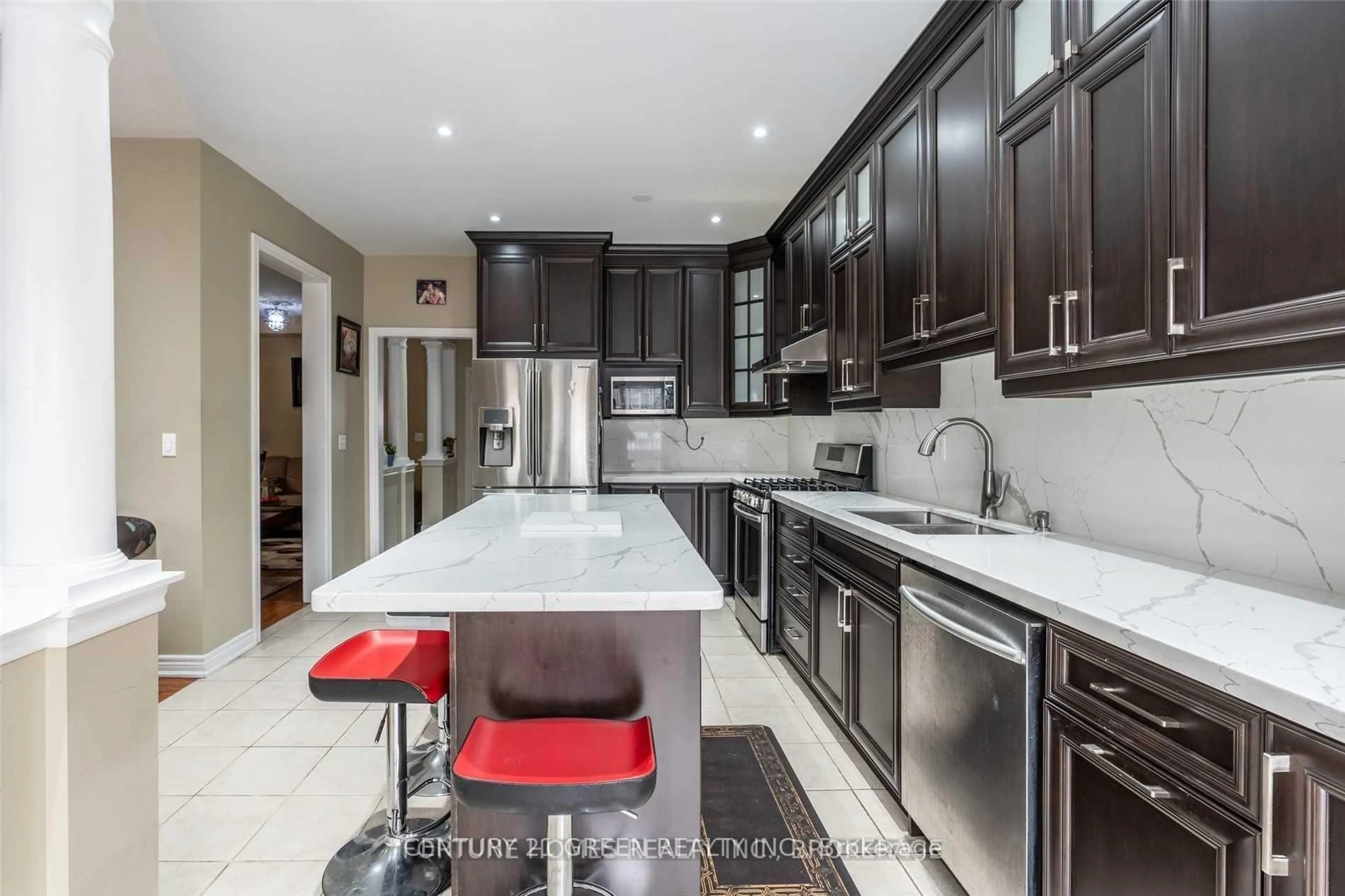 Contemporary kitchen, ceramic/tile floor for 41 Attview Cres, Brampton Ontario L6P 2R6
