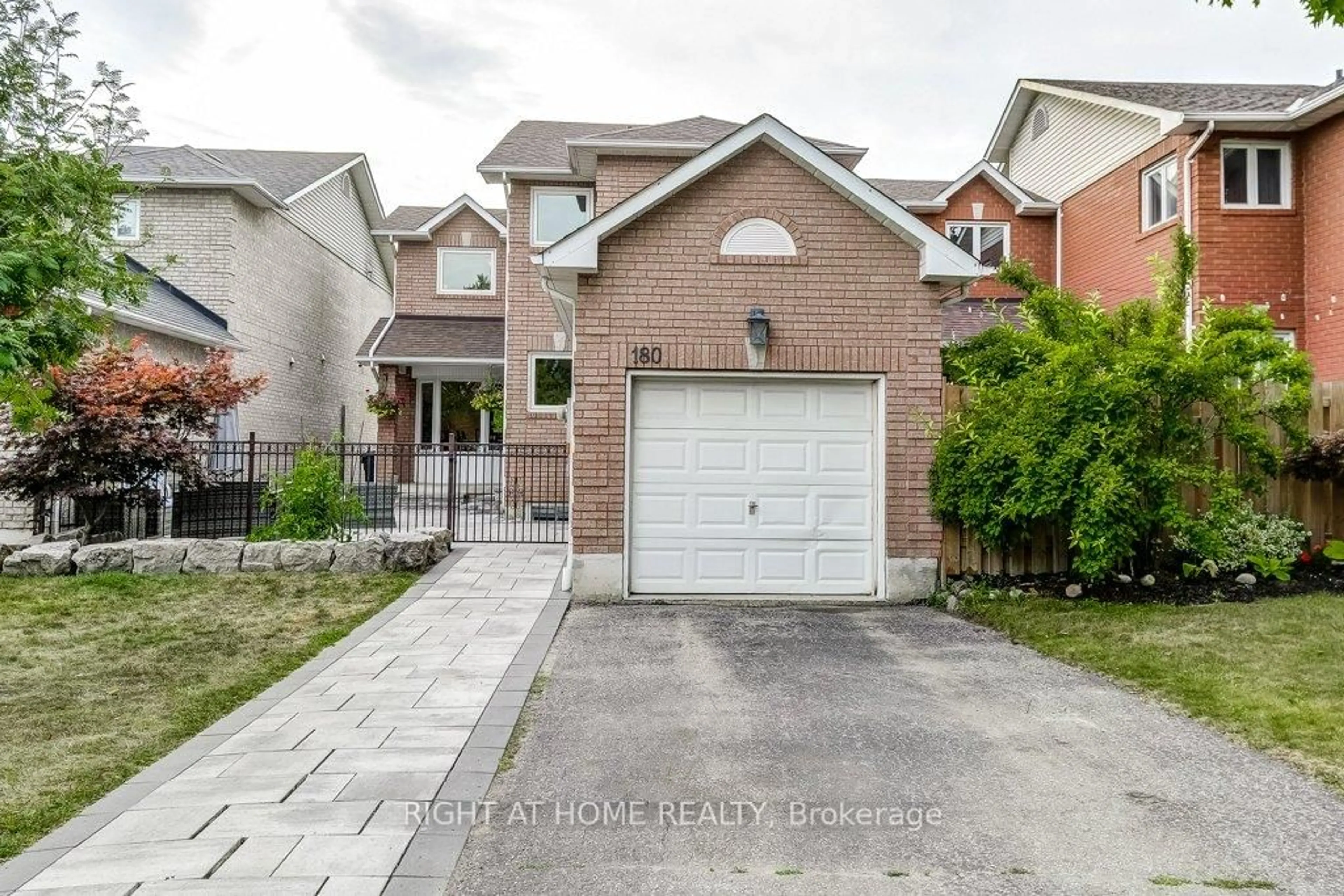 Home with brick exterior material, street for 180 Queen St, Mississauga Ontario L5H 1L6