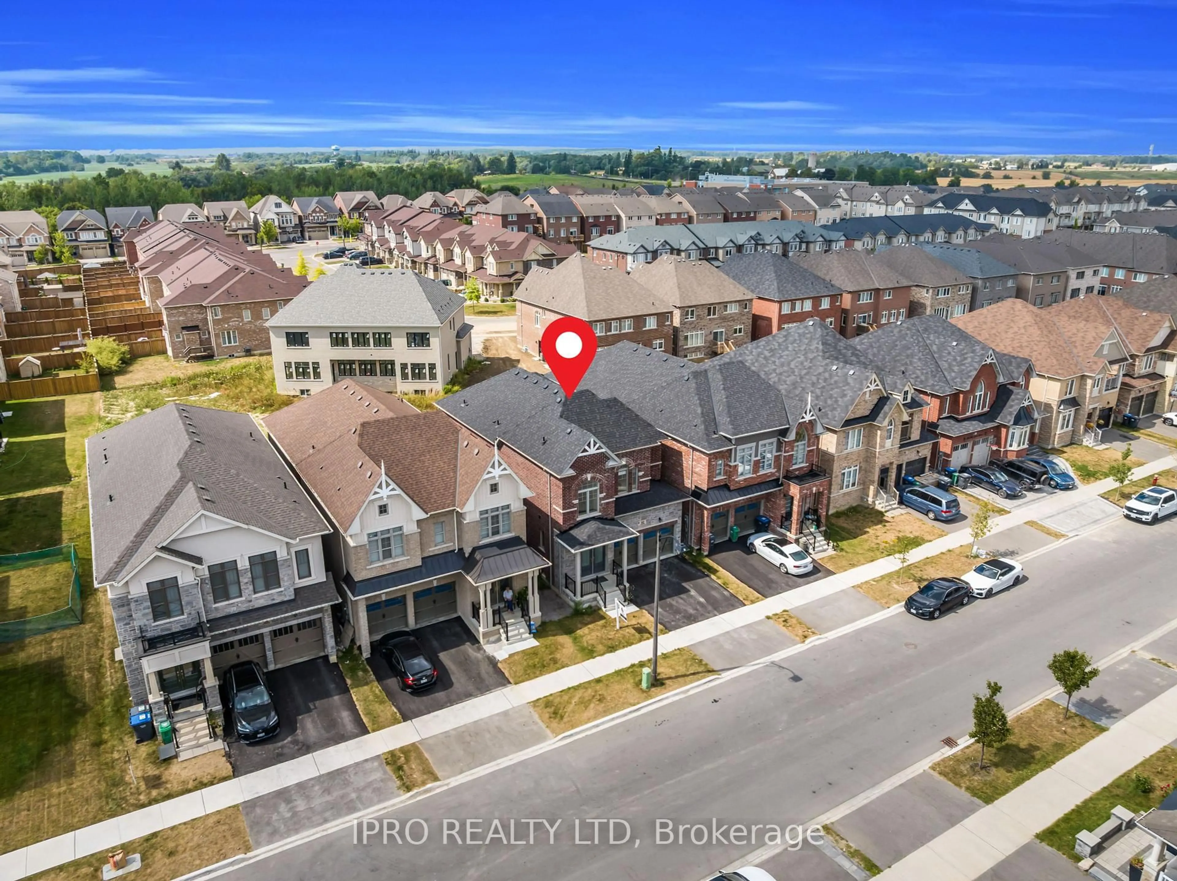 A pic from outside/outdoor area/front of a property/back of a property/a pic from drone, street for 62 Dotchson Ave, Caledon Ontario L7C 4G7
