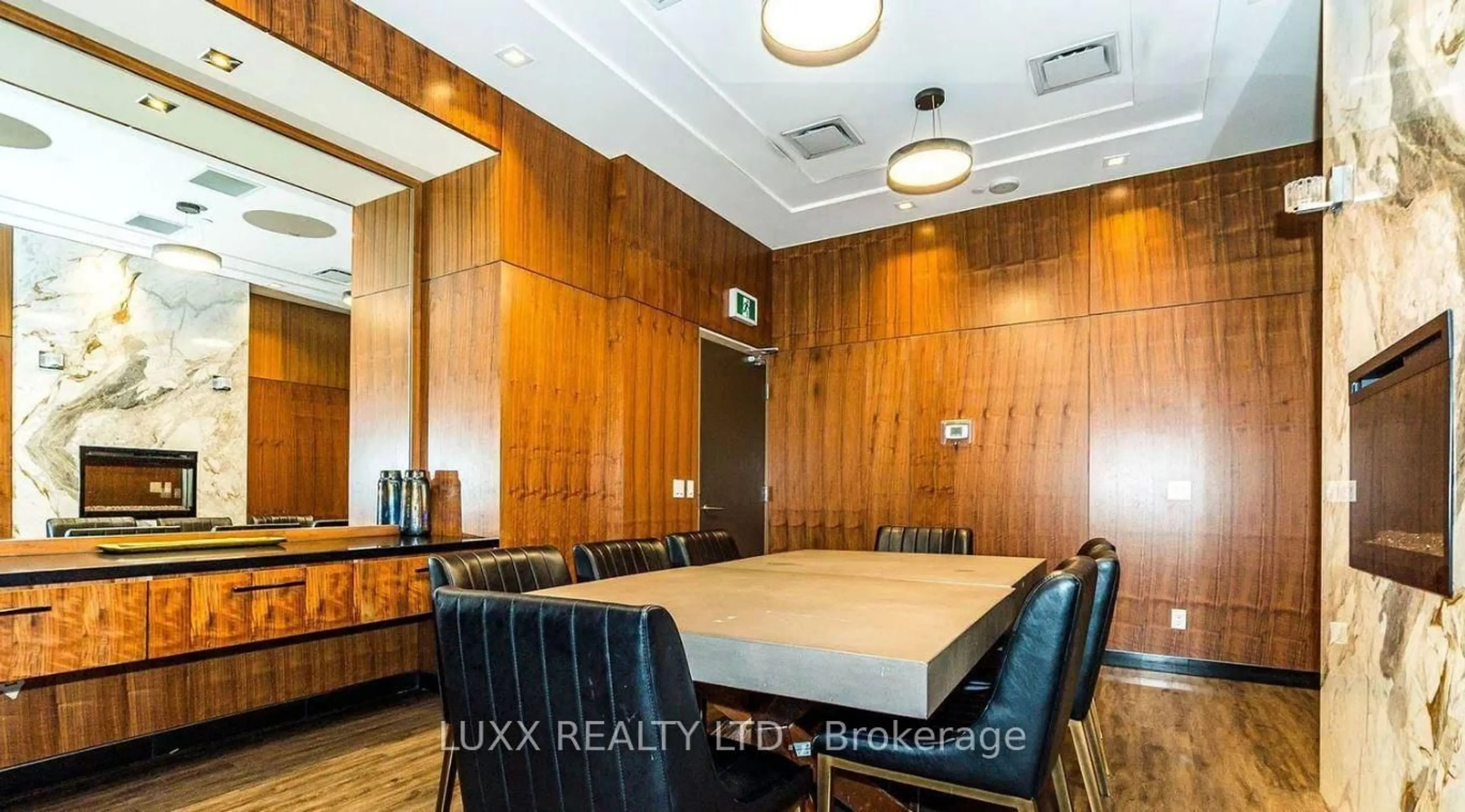 Lobby for 17 Zorra St #1904, Toronto Ontario M8Z 0C8