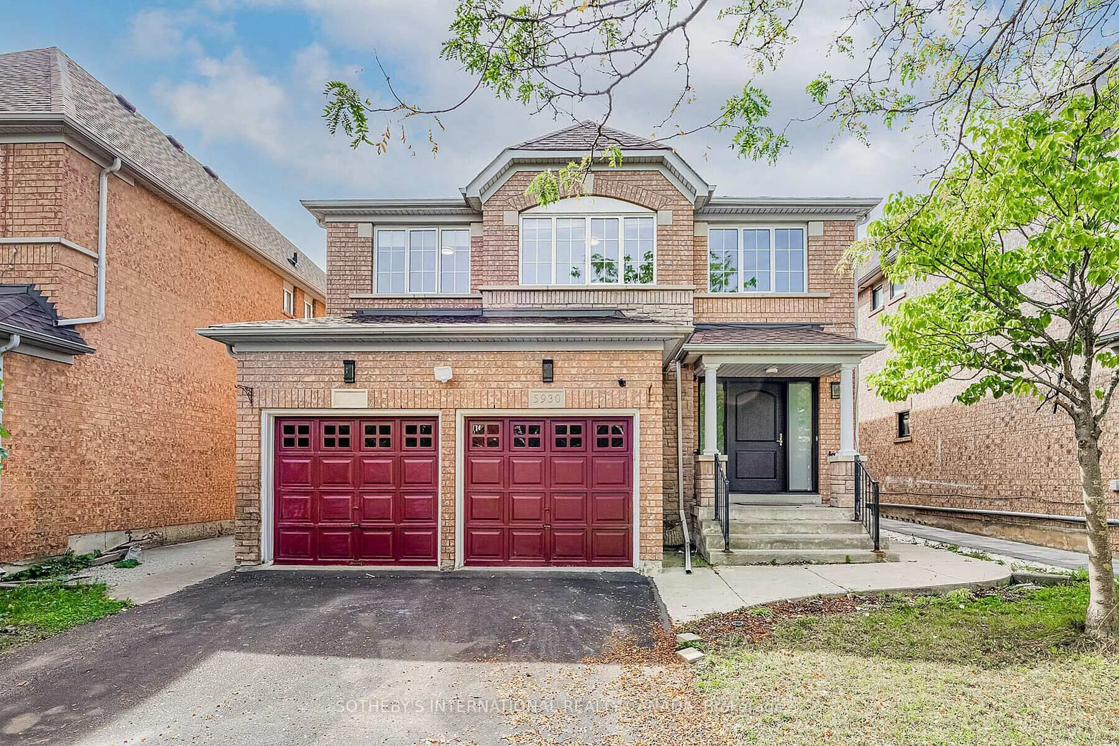 Home with brick exterior material, street for 5930 Bassinger Pl, Mississauga Ontario L5M 6K5