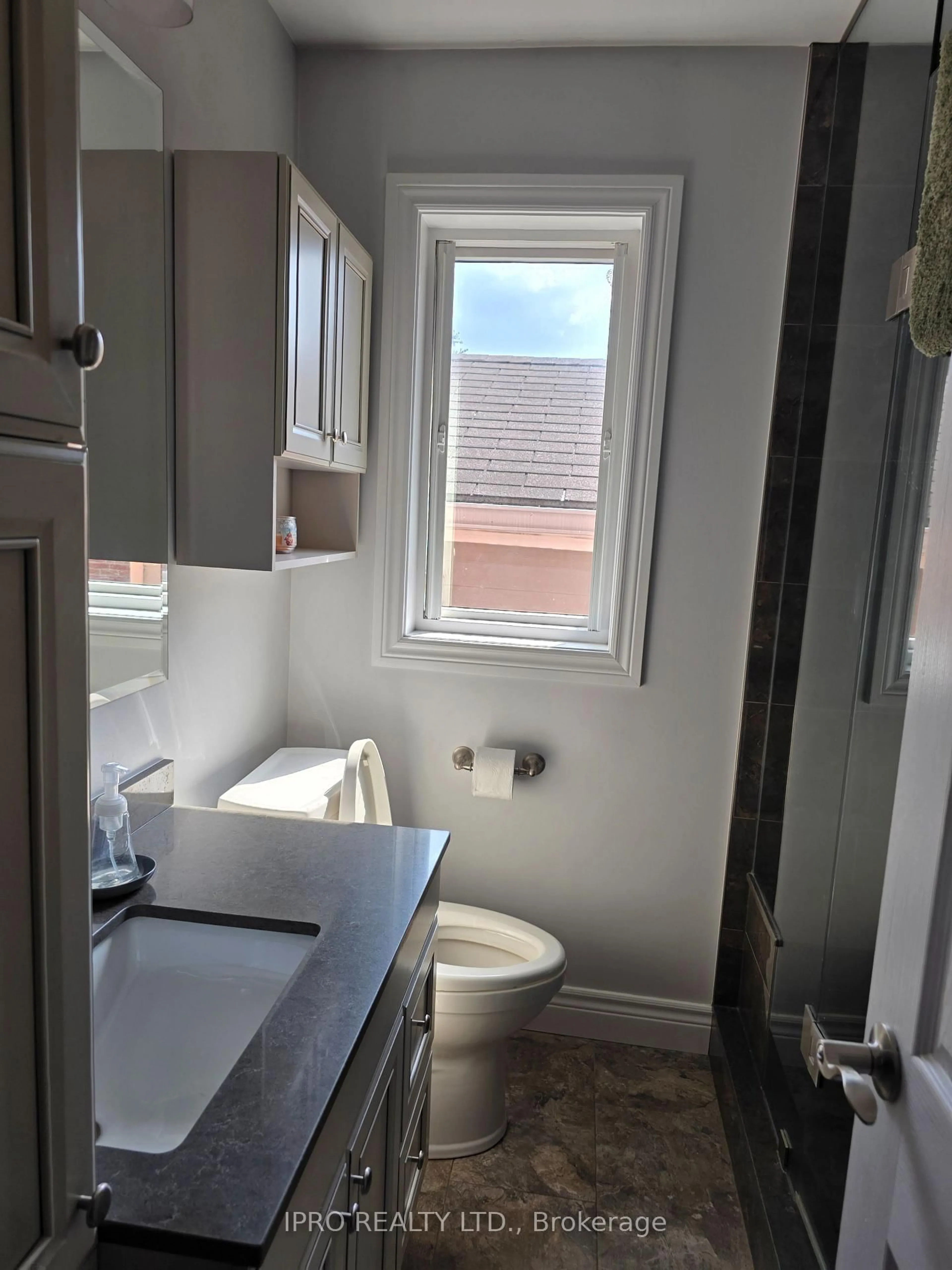 Unknown for 37 Shelley St, Halton Hills Ontario L7G 3X2