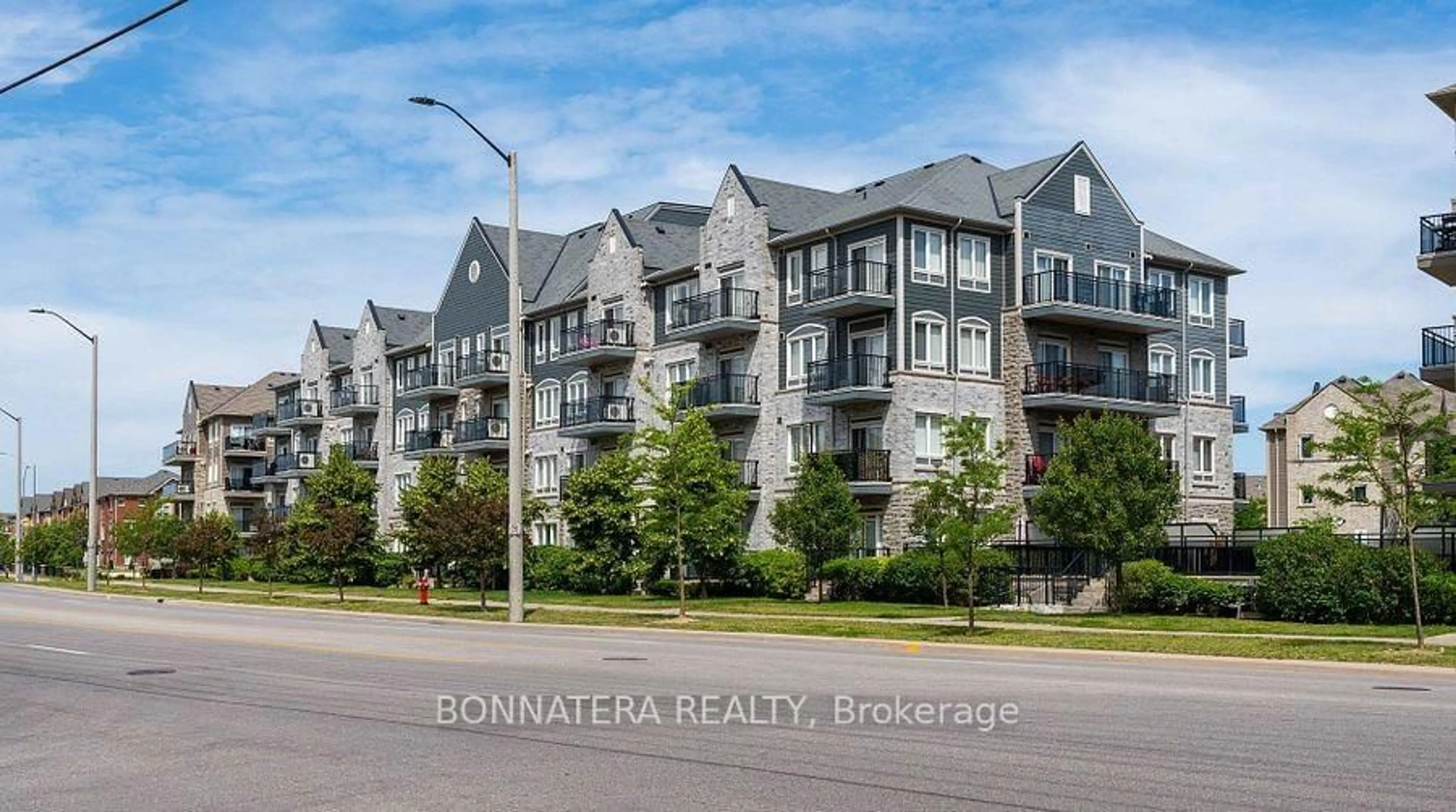 Unknown for 3075 Thomas St #407, Mississauga Ontario L5M 0M4