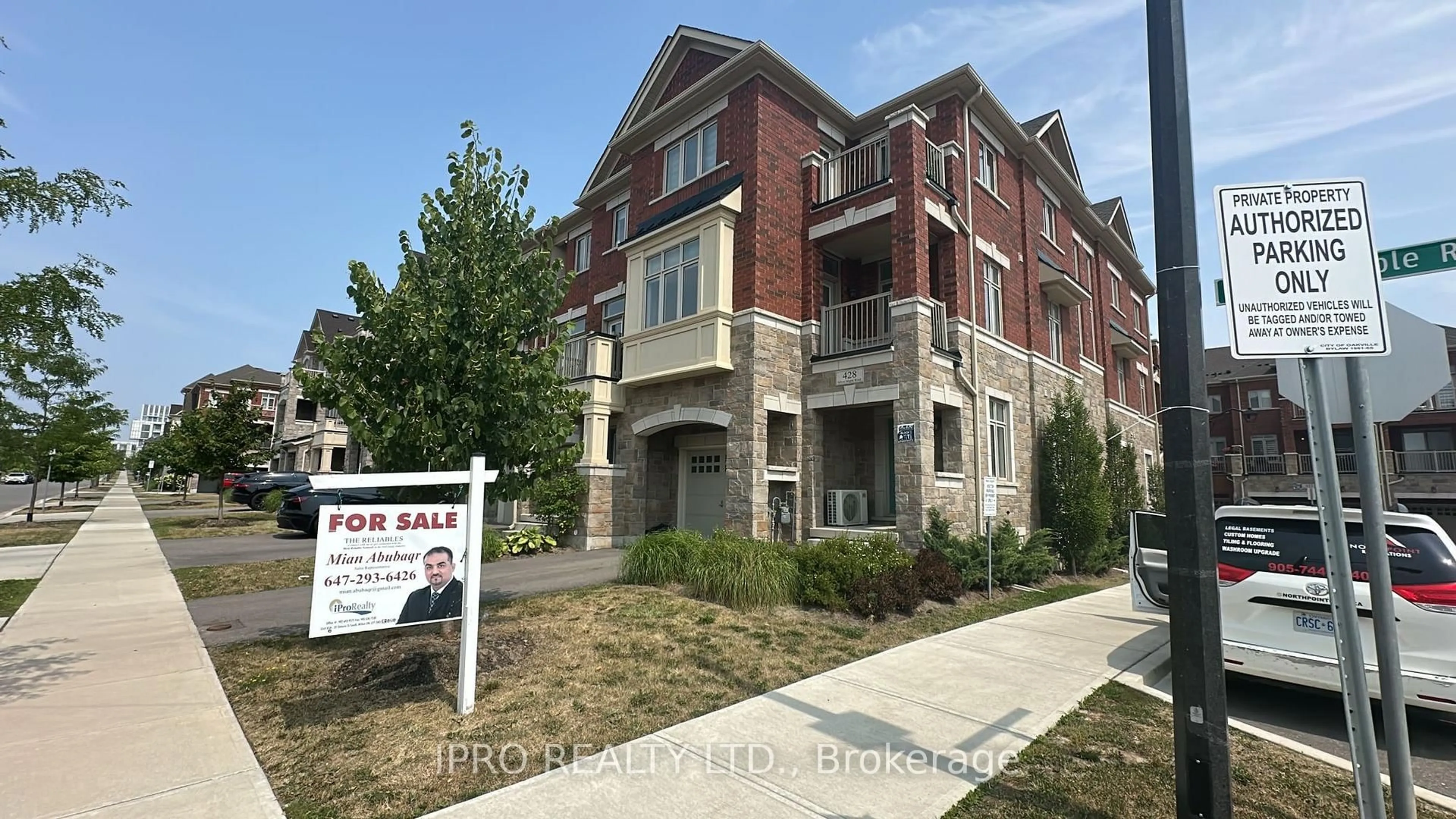 Home with brick exterior material, street for 428 Silver Maple Rd, Oakville Ontario L6H 7H5