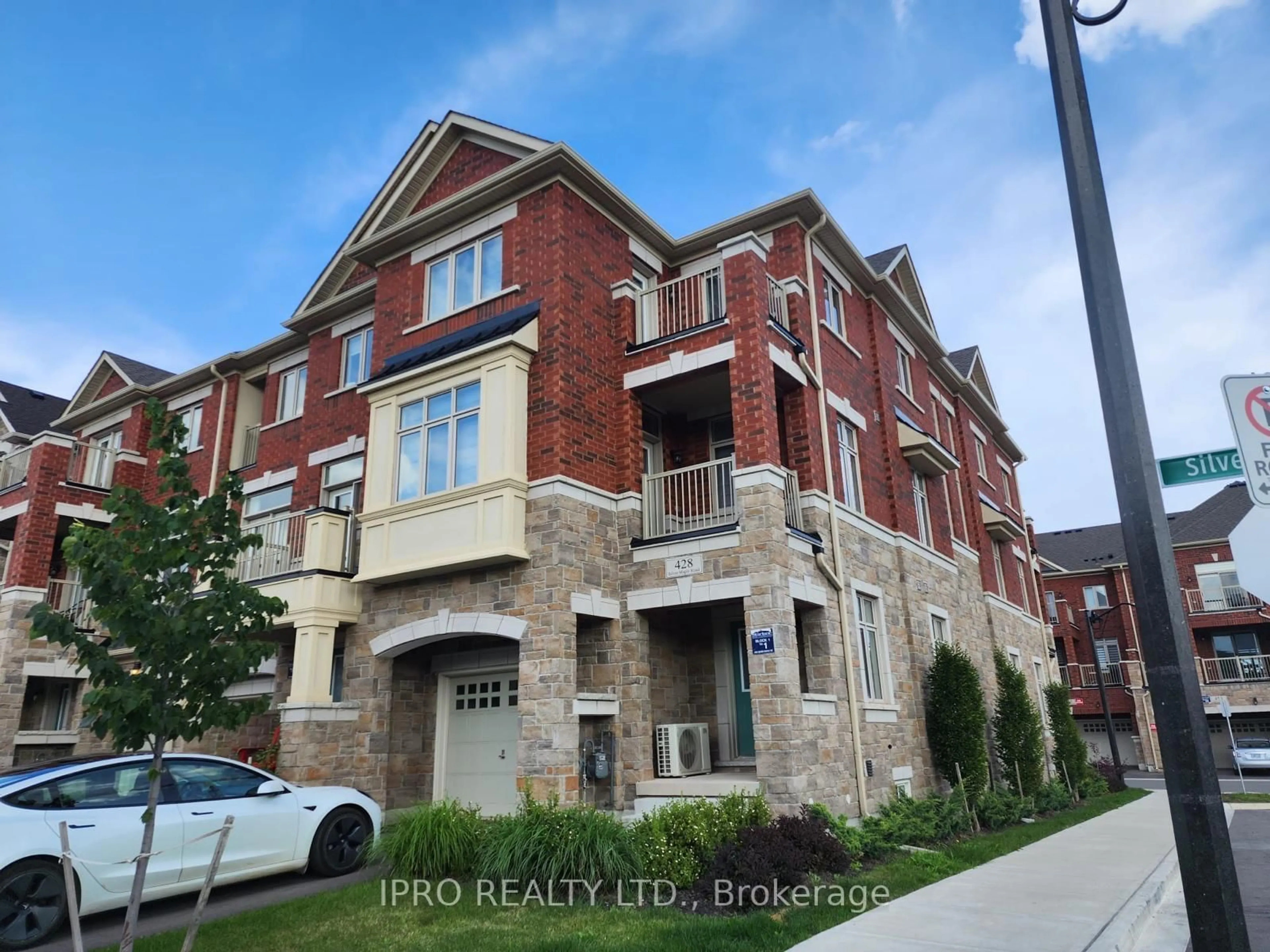 Home with brick exterior material, street for 428 Silver Maple Rd, Oakville Ontario L6H 7H5