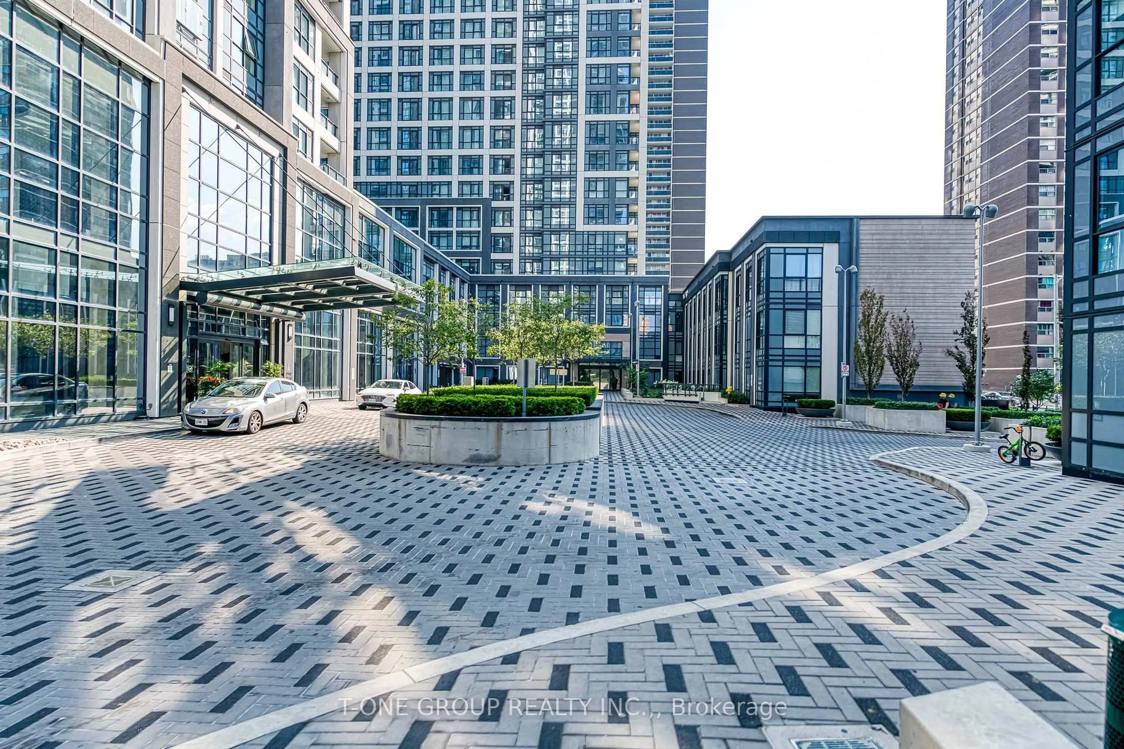 Patio, unknown for 5 Mabelle Ave #1428, Toronto Ontario M9A 4Y1